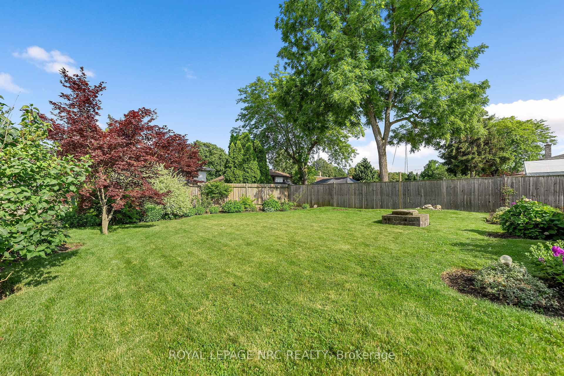 Photo 37 of 9 Sandy Cove Drive, St. Catharines, Lakeshore — HOMEH
