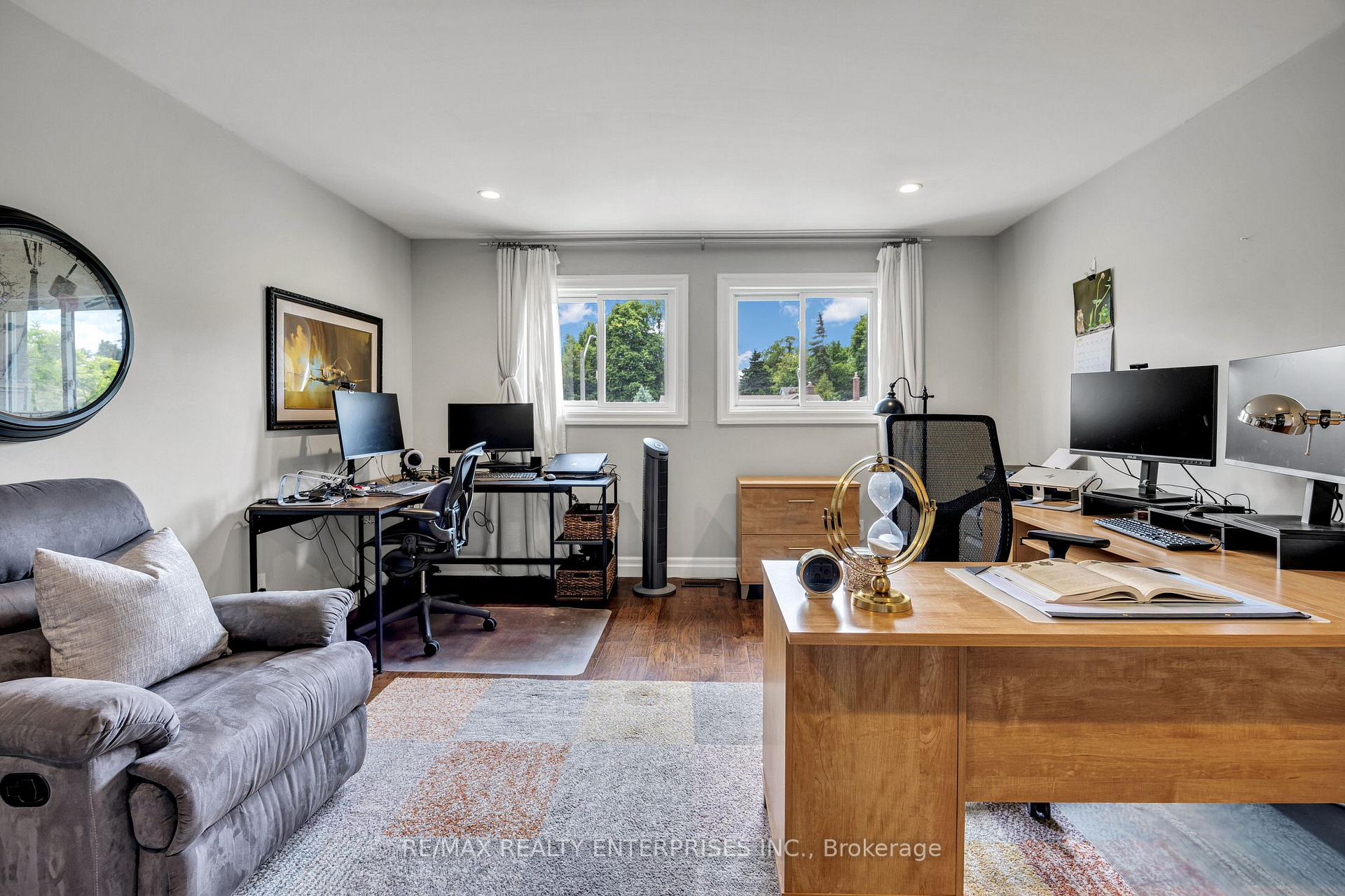Photo 35 of 1441 Petrie Way, Mississauga, Clarkson — HOMEH
