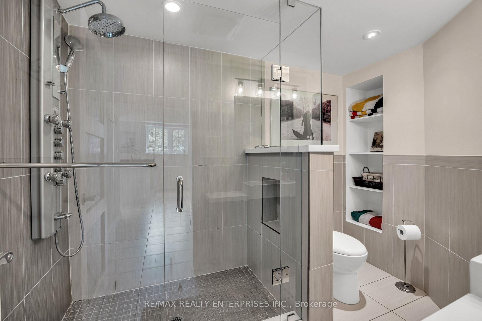 Photo 41 of 1441 Petrie Way, Mississauga, Clarkson — HOMEH