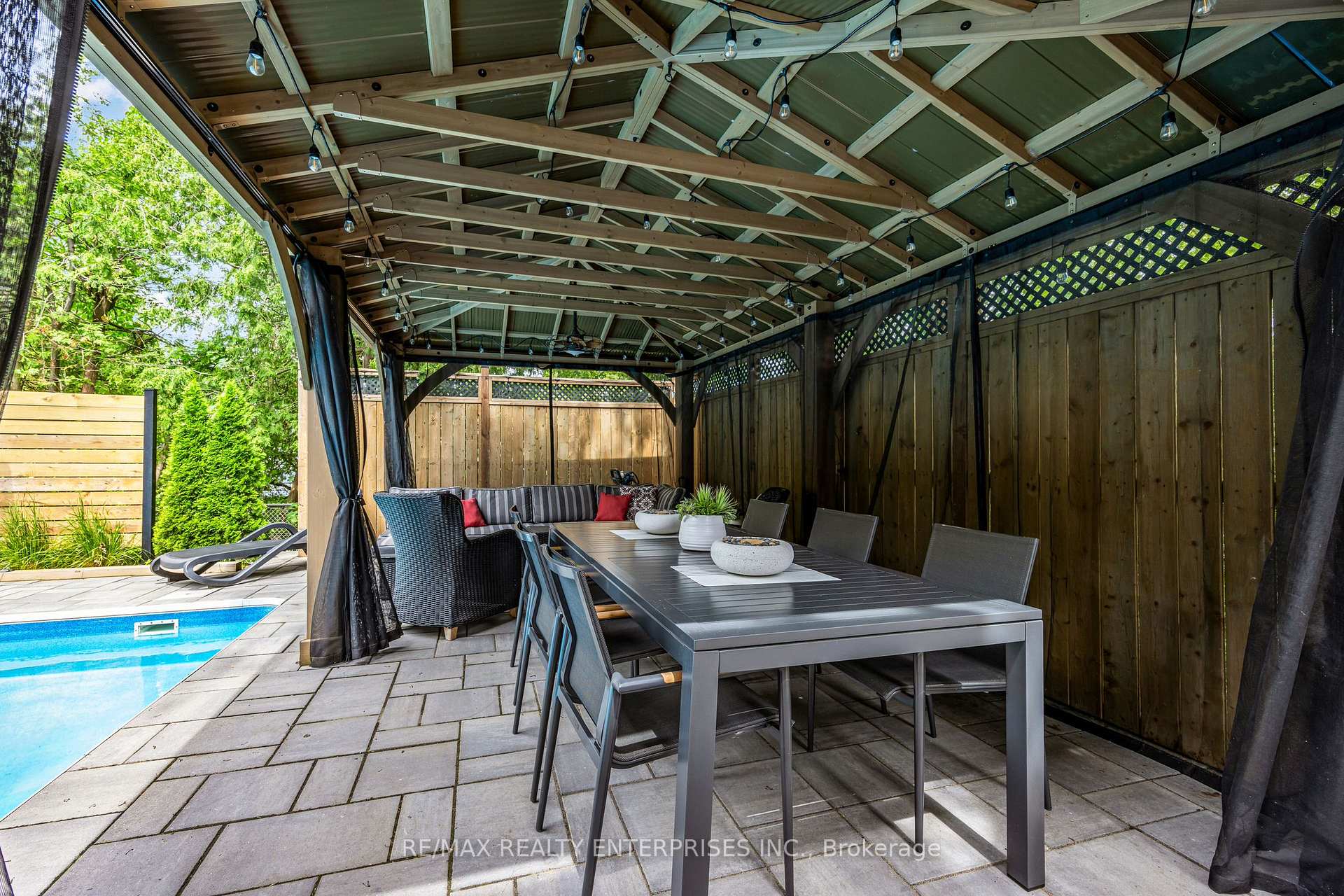 Photo 49 of 1441 Petrie Way, Mississauga, Clarkson — HOMEH
