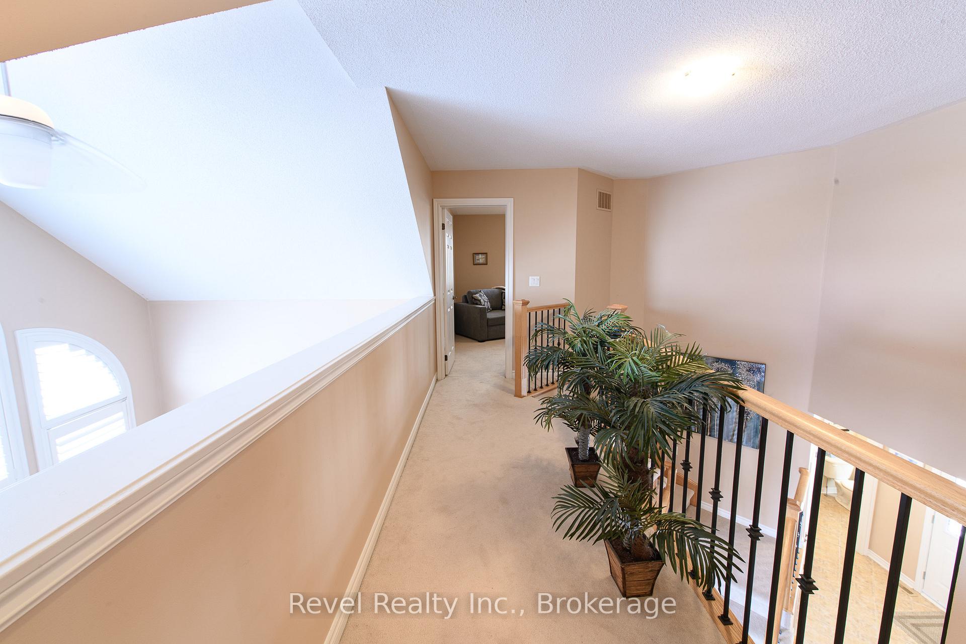 Photo 19 of 20 Marine View Drive, Collingwood — HOMEH