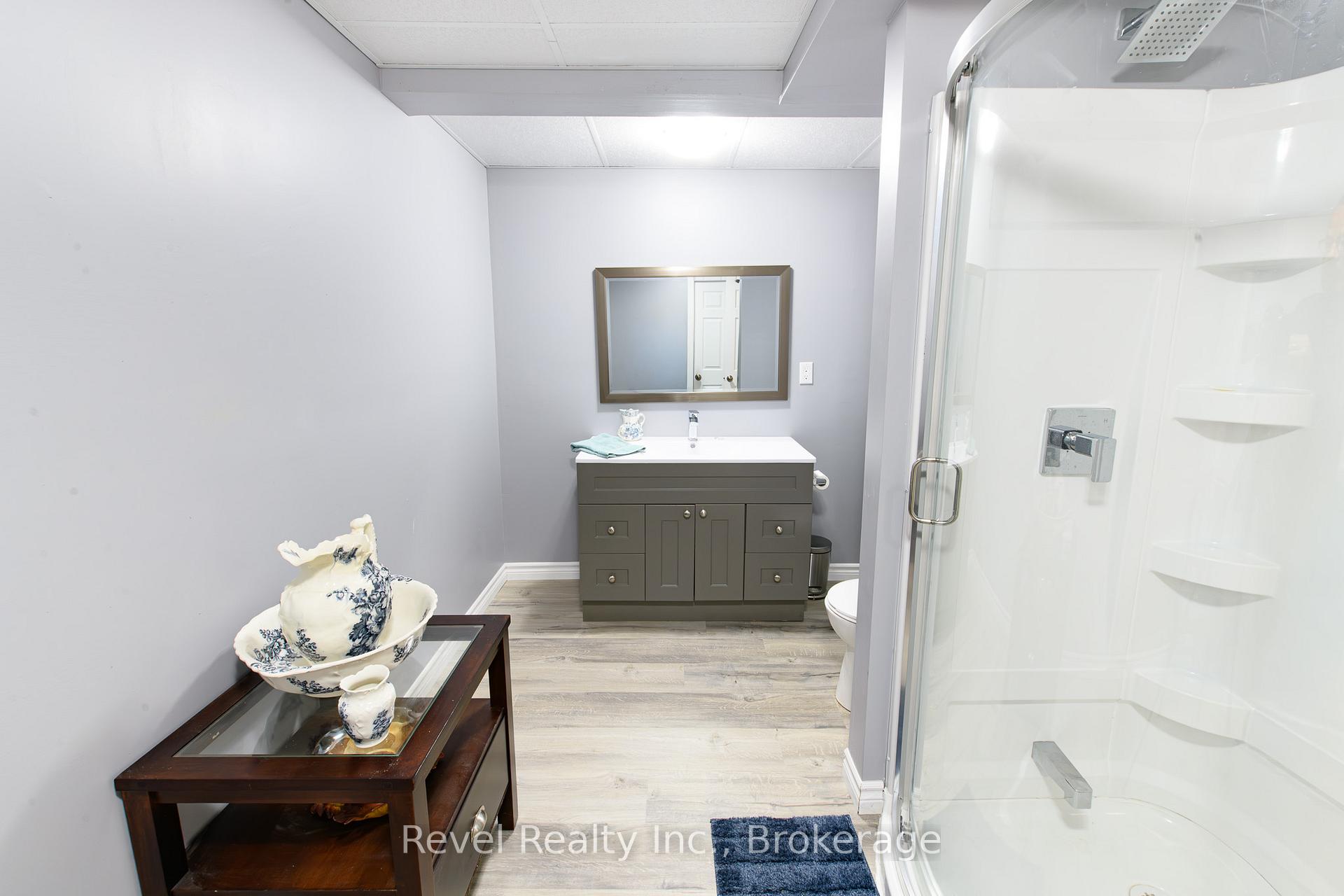 Photo 29 of 20 Marine View Drive, Collingwood — HOMEH