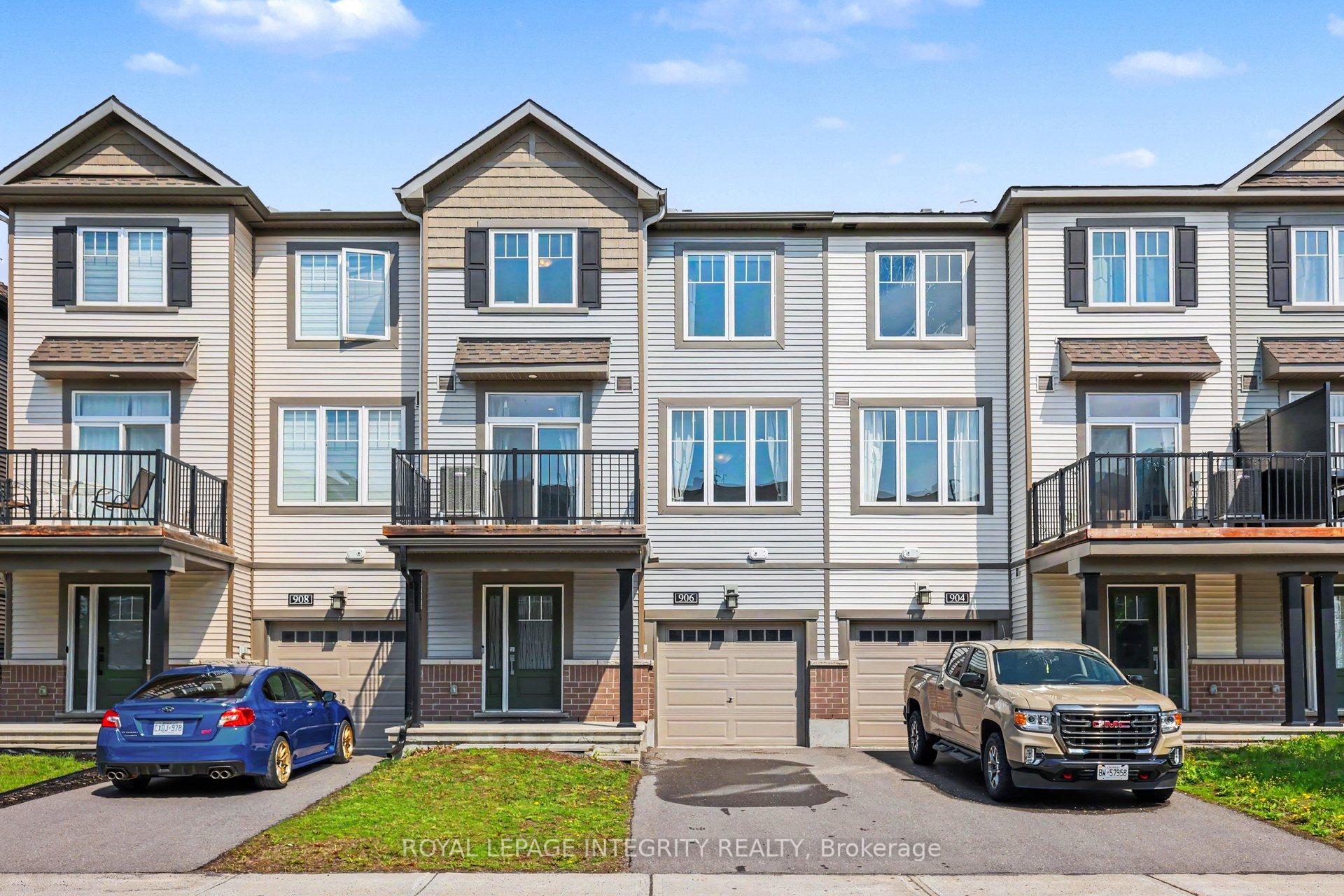 Front of 906 Lixnaw Court