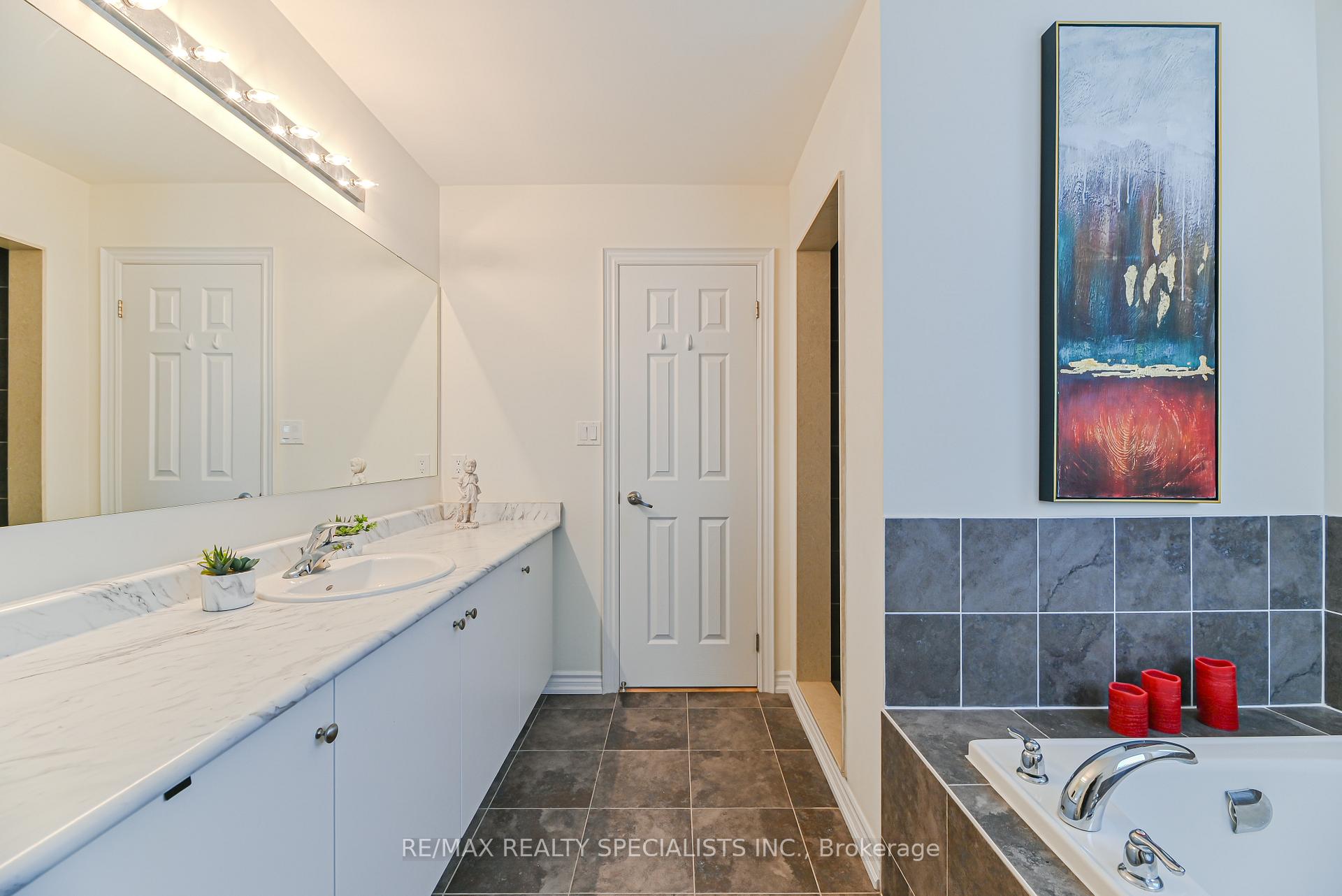 Photo 28 of 9 Academy Avenue, Wasaga Beach — HOMEH