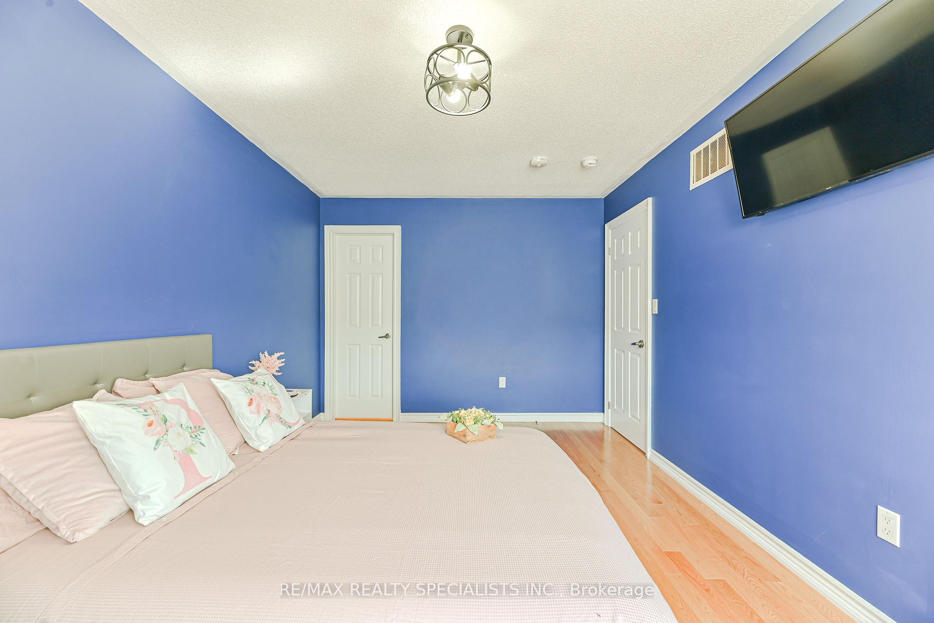 Photo 30 of 9 Academy Avenue, Wasaga Beach — HOMEH