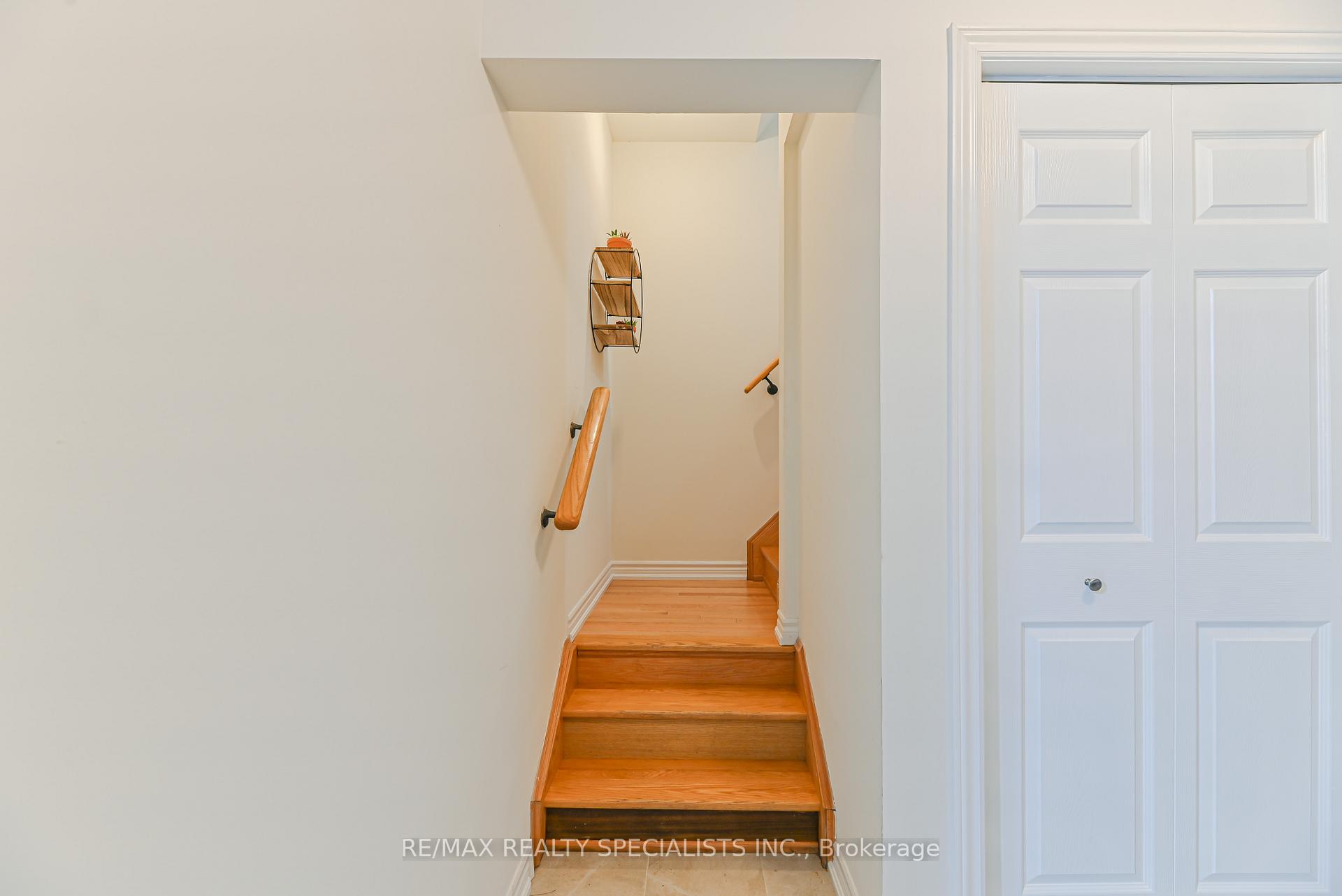 Photo 43 of 9 Academy Avenue, Wasaga Beach — HOMEH