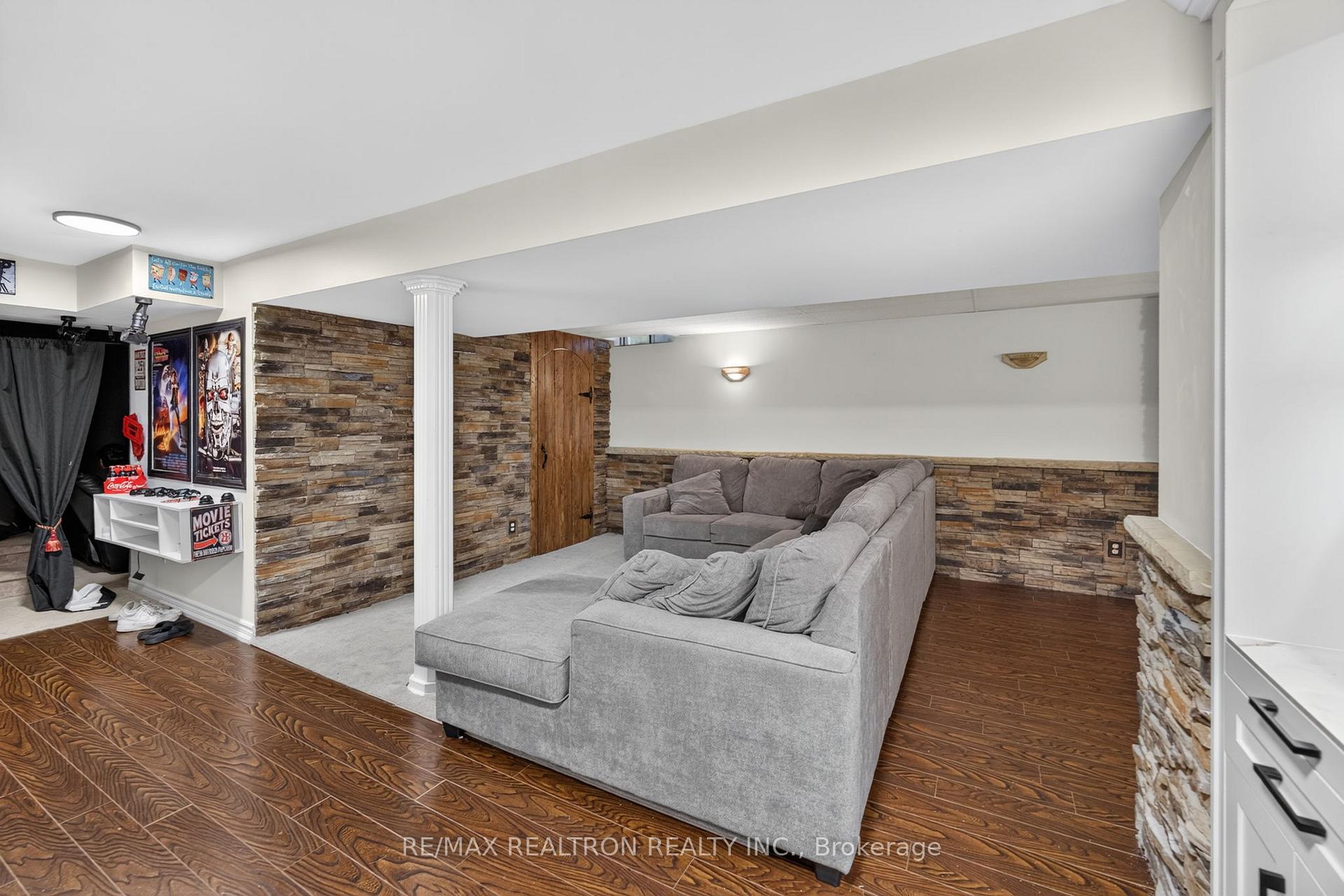 Photo 6 of 49 Meekings Drive, Ajax, Central West — HOMEH