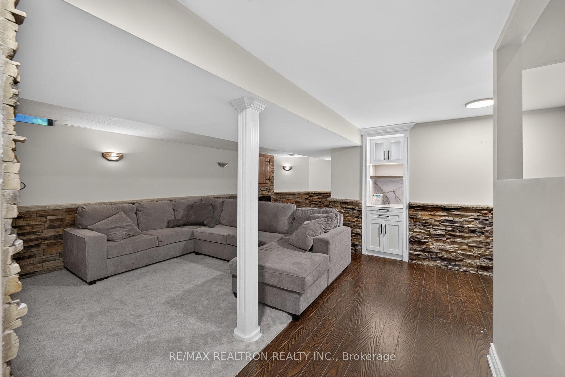 Photo 9 of 49 Meekings Drive, Ajax, Central West — HOMEH