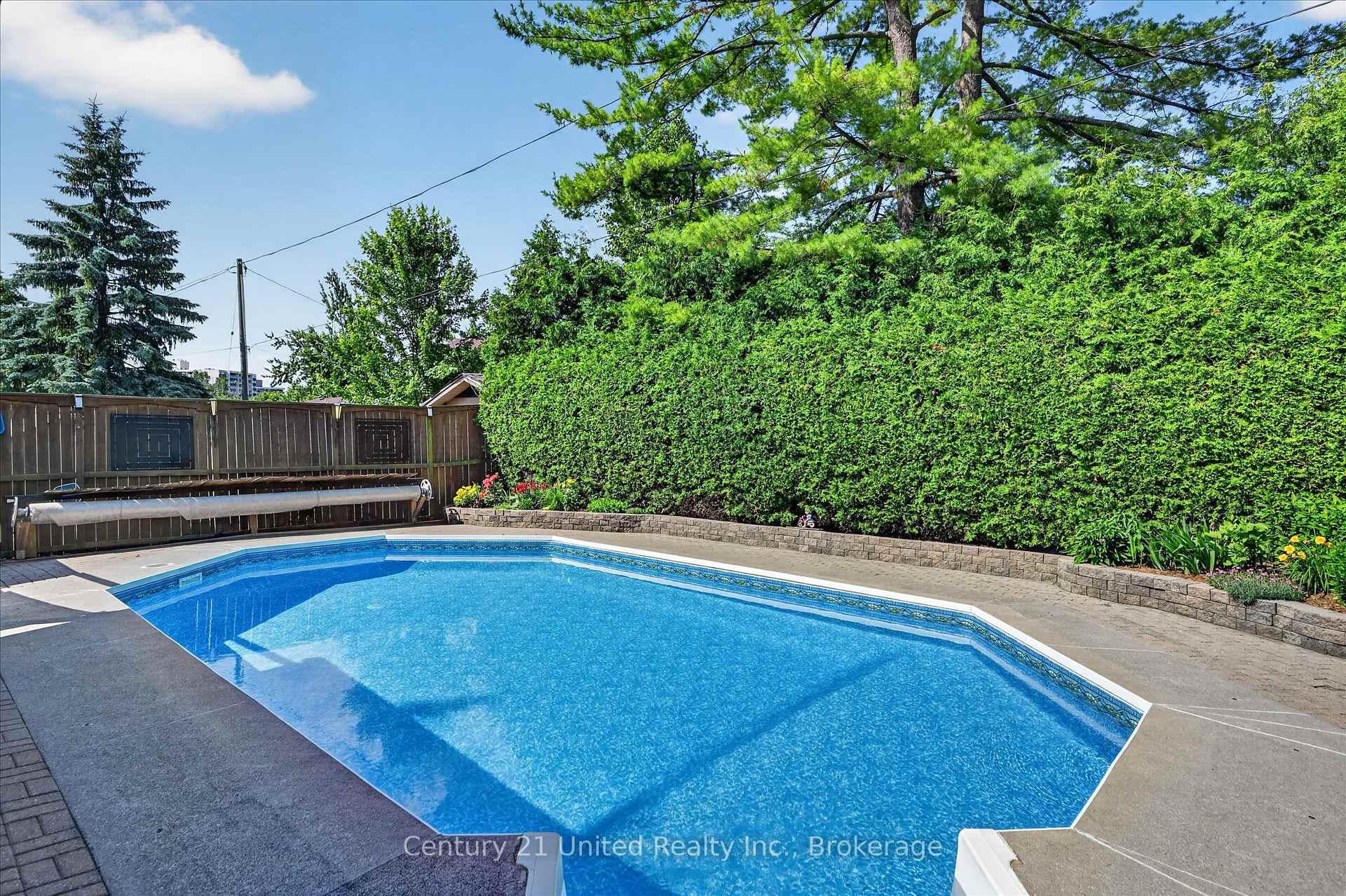 Photo 30 of 83 Nevin Avenue, Peterborough, Otonabee Ward 1 — HOMEH