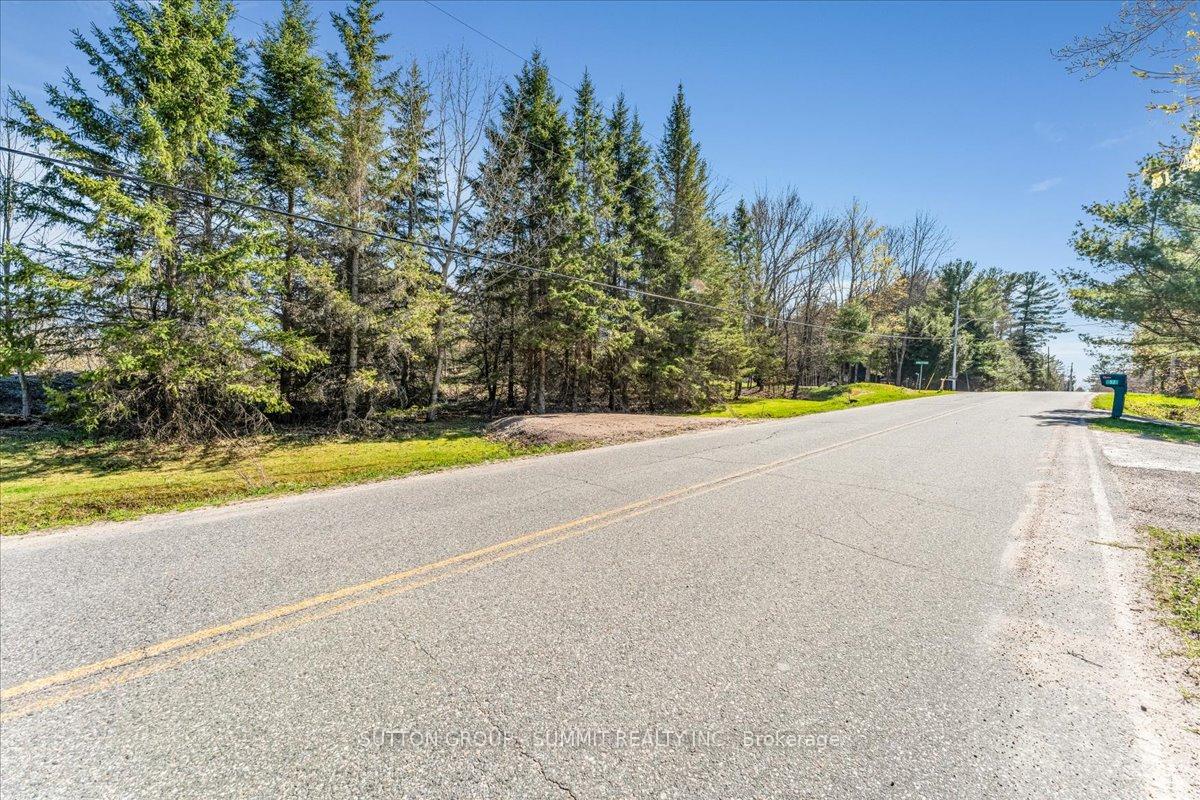 Photo 12 of 49 Pineridge Drive, McDougall — HOMEH