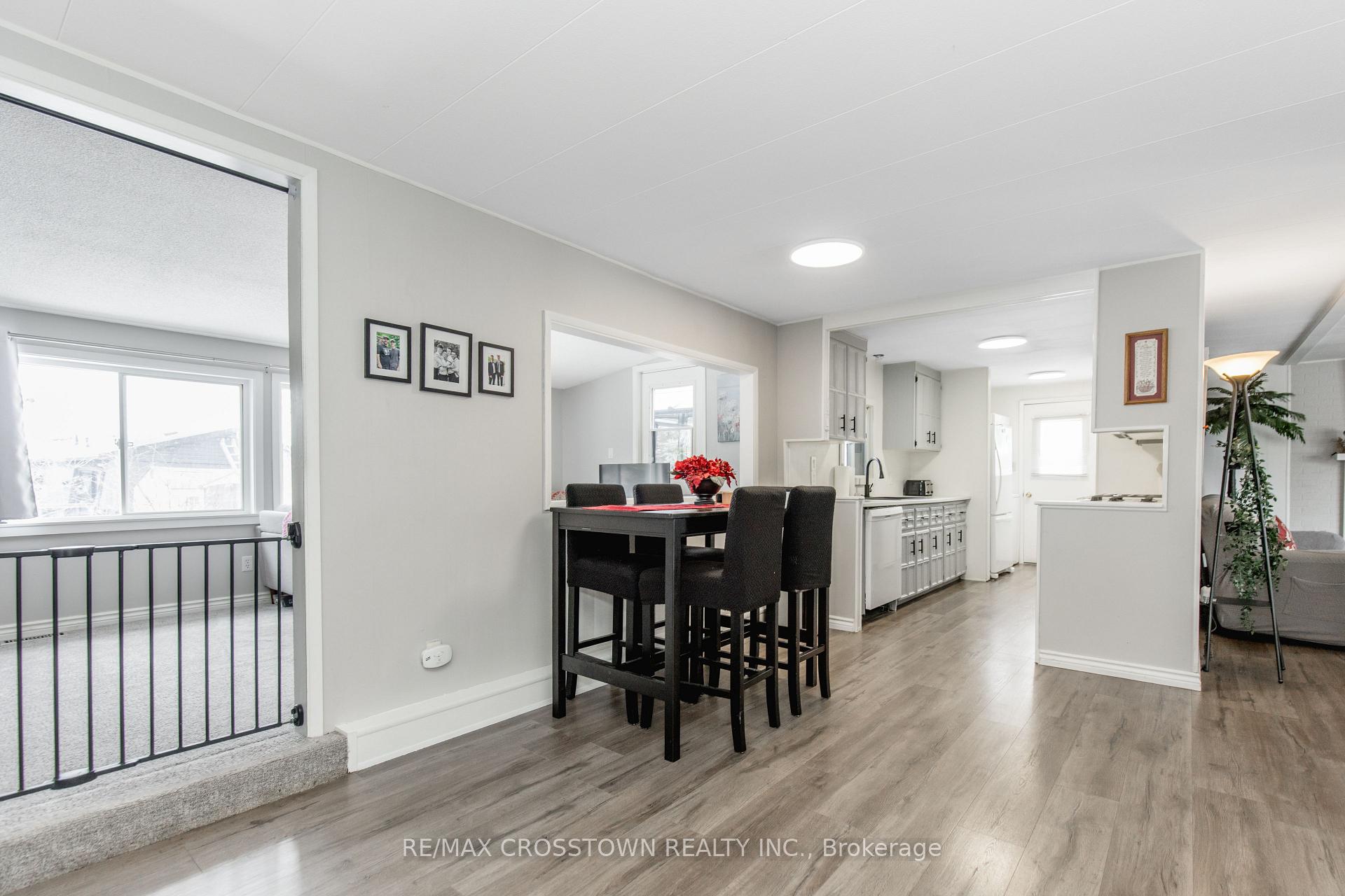Photo 19 of 3 Fairbirch Court, Innisfil, Rural Innisfil — HOMEH