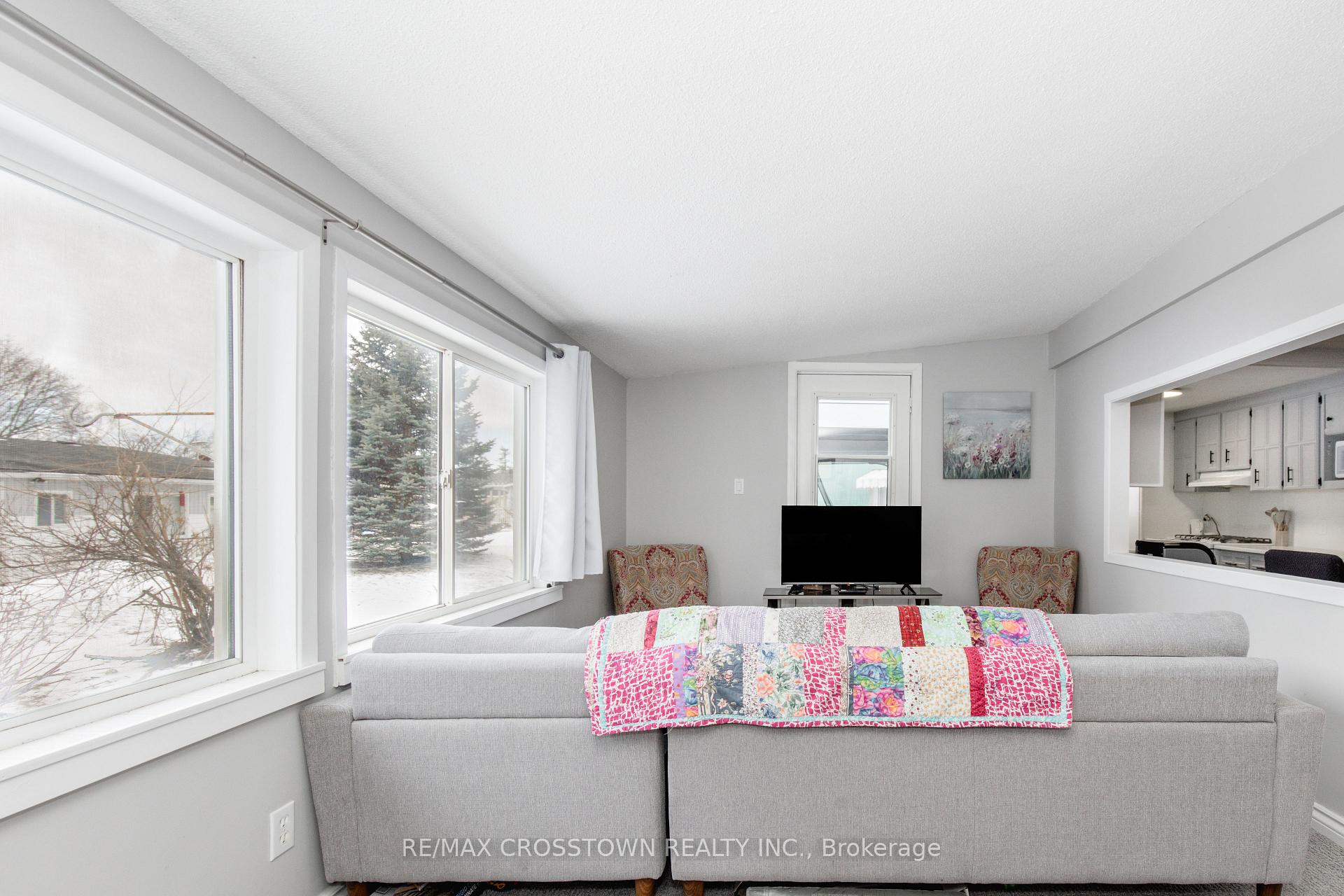 Photo 23 of 3 Fairbirch Court, Innisfil, Rural Innisfil — HOMEH