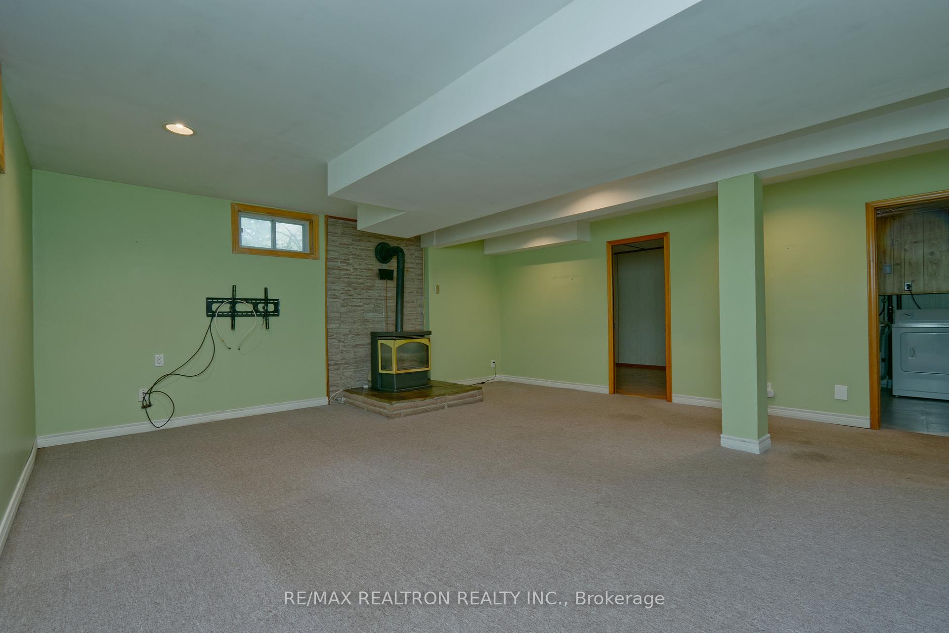 Photo 20 of 250 Meadow Road, Whitby, Blue Grass Meadows — HOMEH
