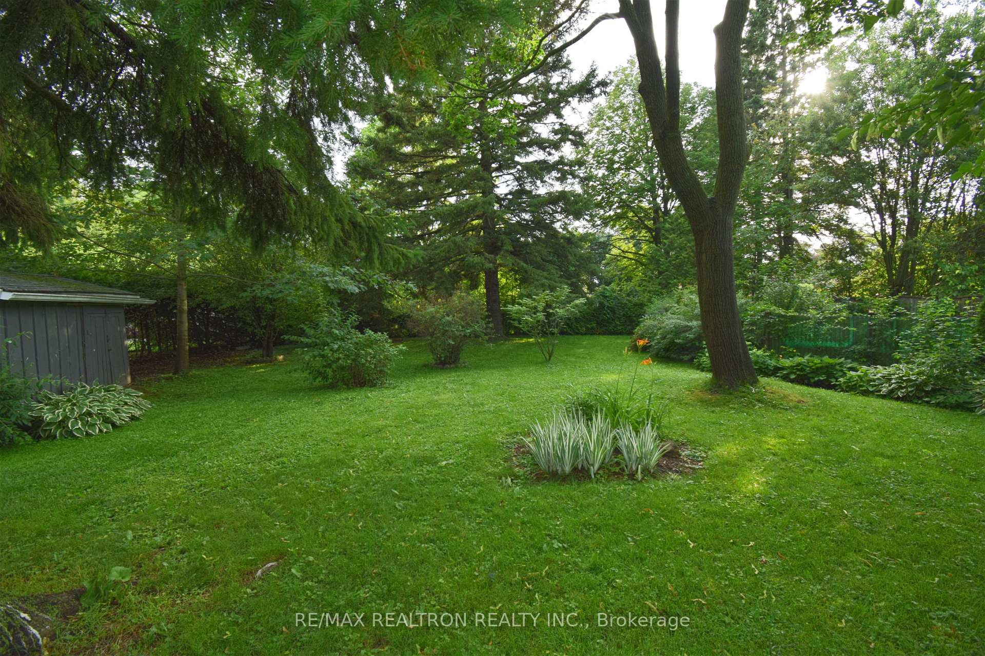 Photo 35 of 250 Meadow Road, Whitby, Blue Grass Meadows — HOMEH