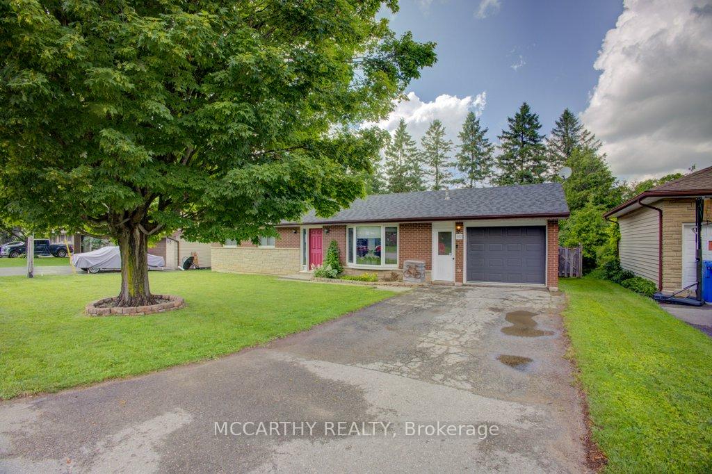 Photo 2 of 112 Marie Street, Shelburne — HOMEH