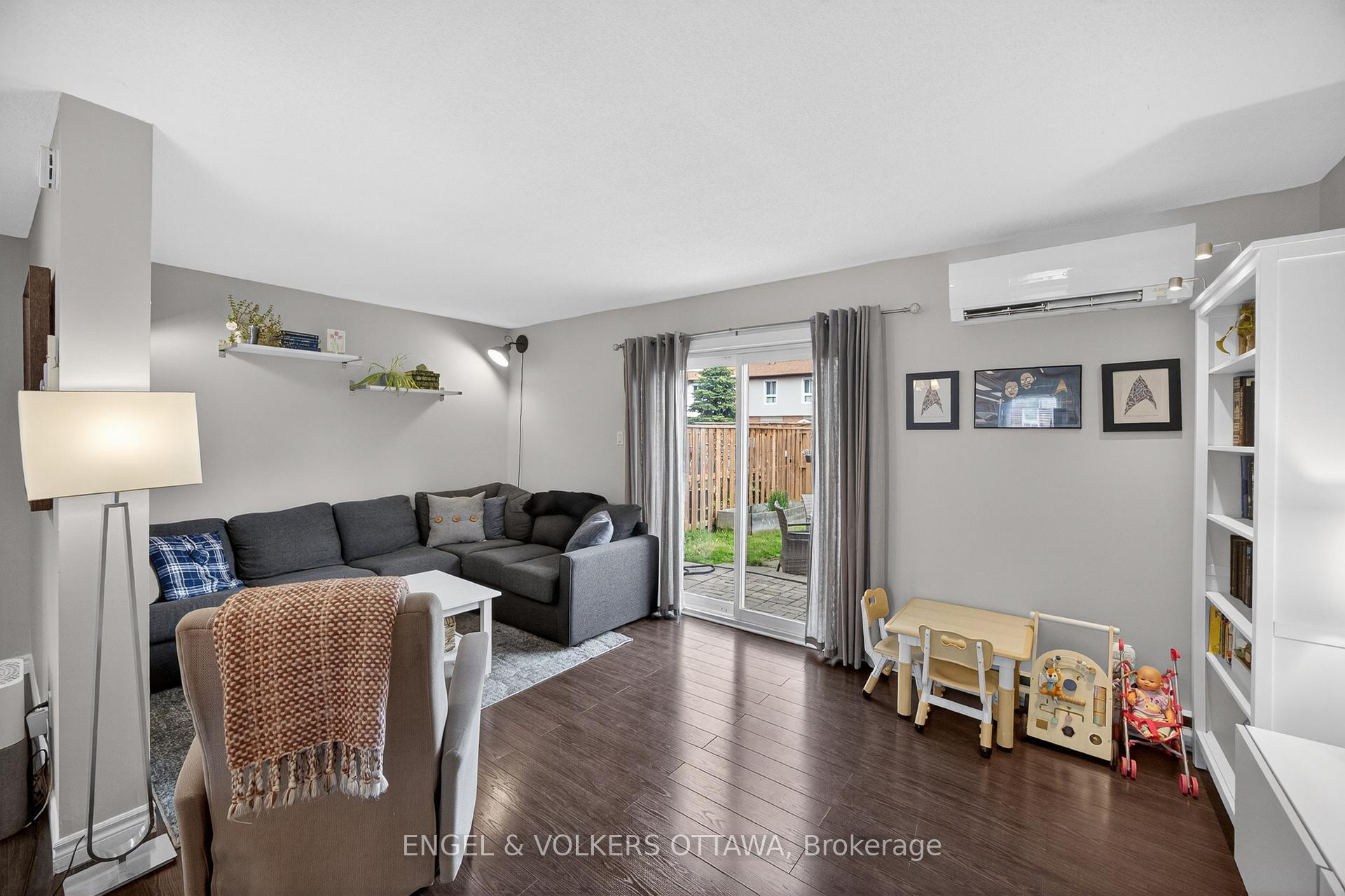 Photo 5 of Unit 60, 3258 Bannon Way, Ottawa, Blossom Park/Kemp Park/Findlay Creek — HOMEH
