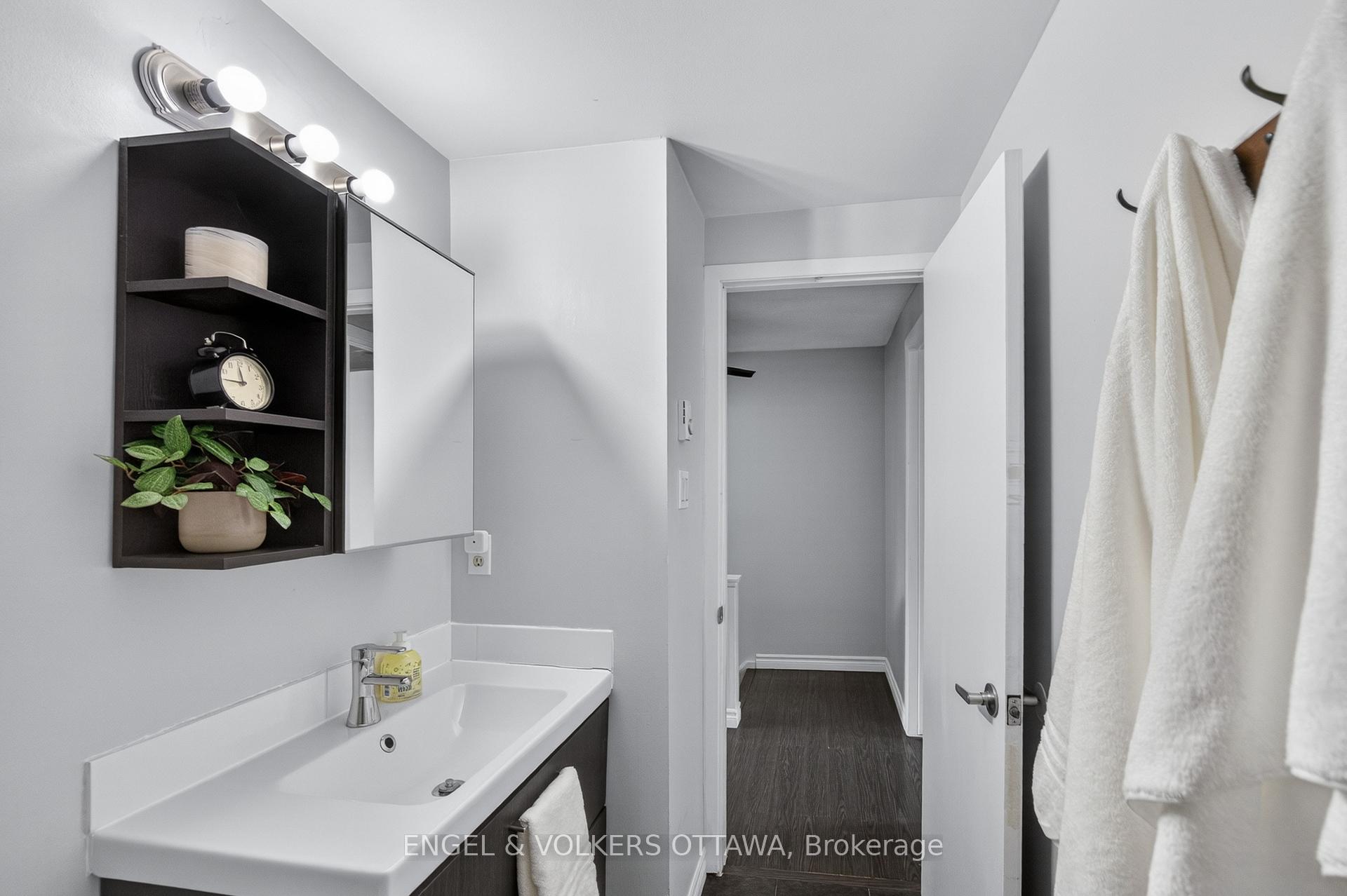 Photo 19 of Unit 60, 3258 Bannon Way, Ottawa, Blossom Park/Kemp Park/Findlay Creek — HOMEH