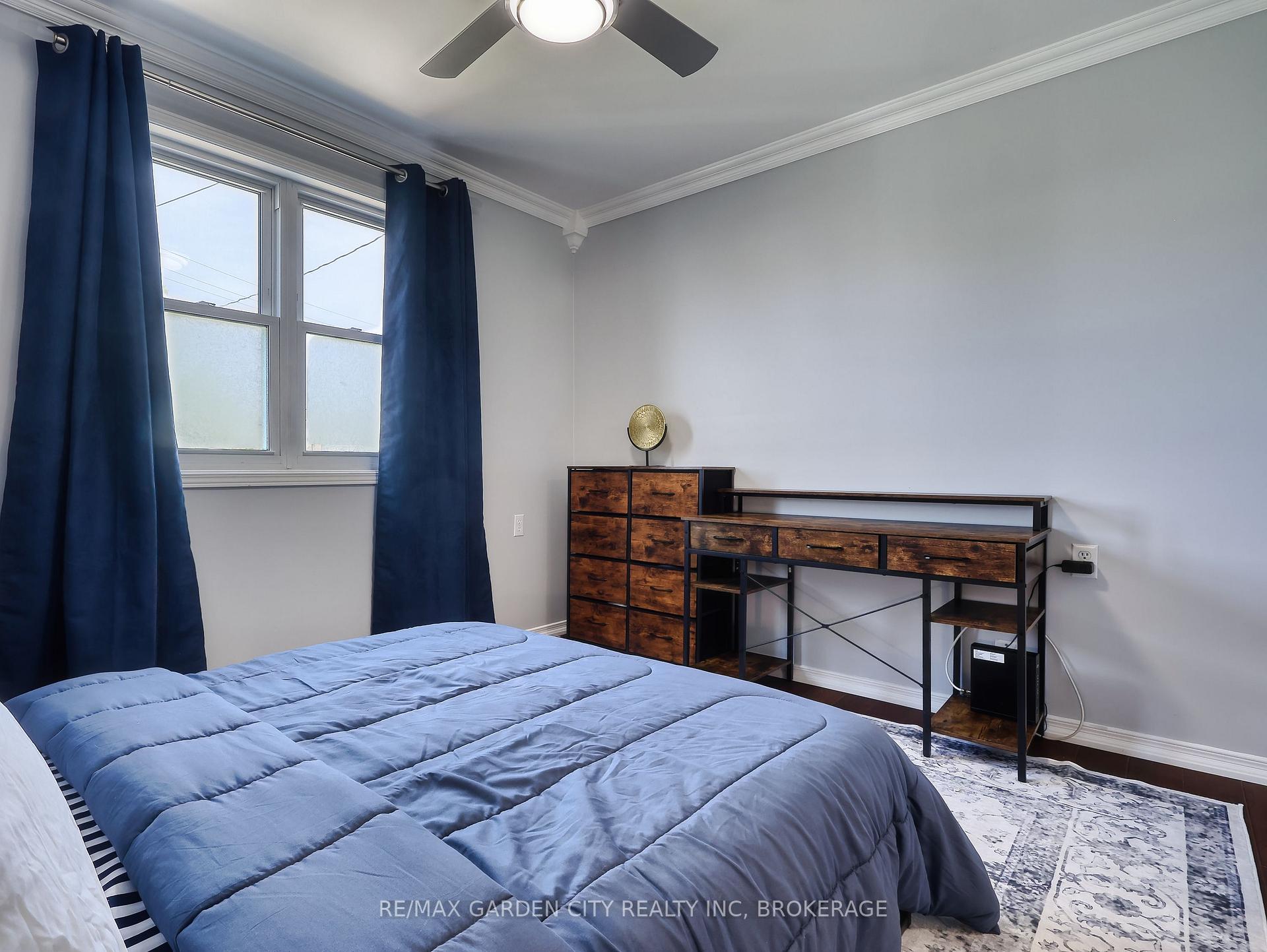 Photo 13 of 84 Lincoln Avenue, St. Catharines, Oakdale — HOMEH