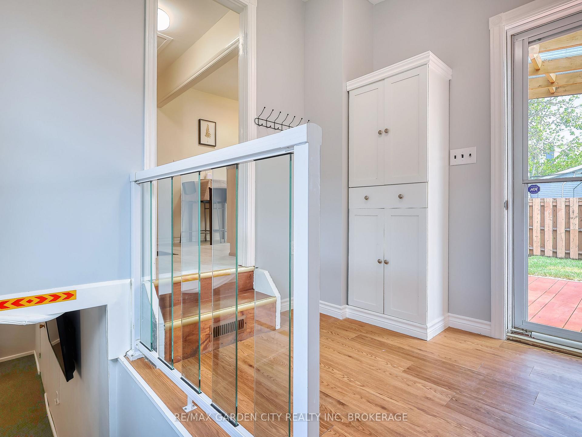 Photo 16 of 84 Lincoln Avenue, St. Catharines, Oakdale — HOMEH