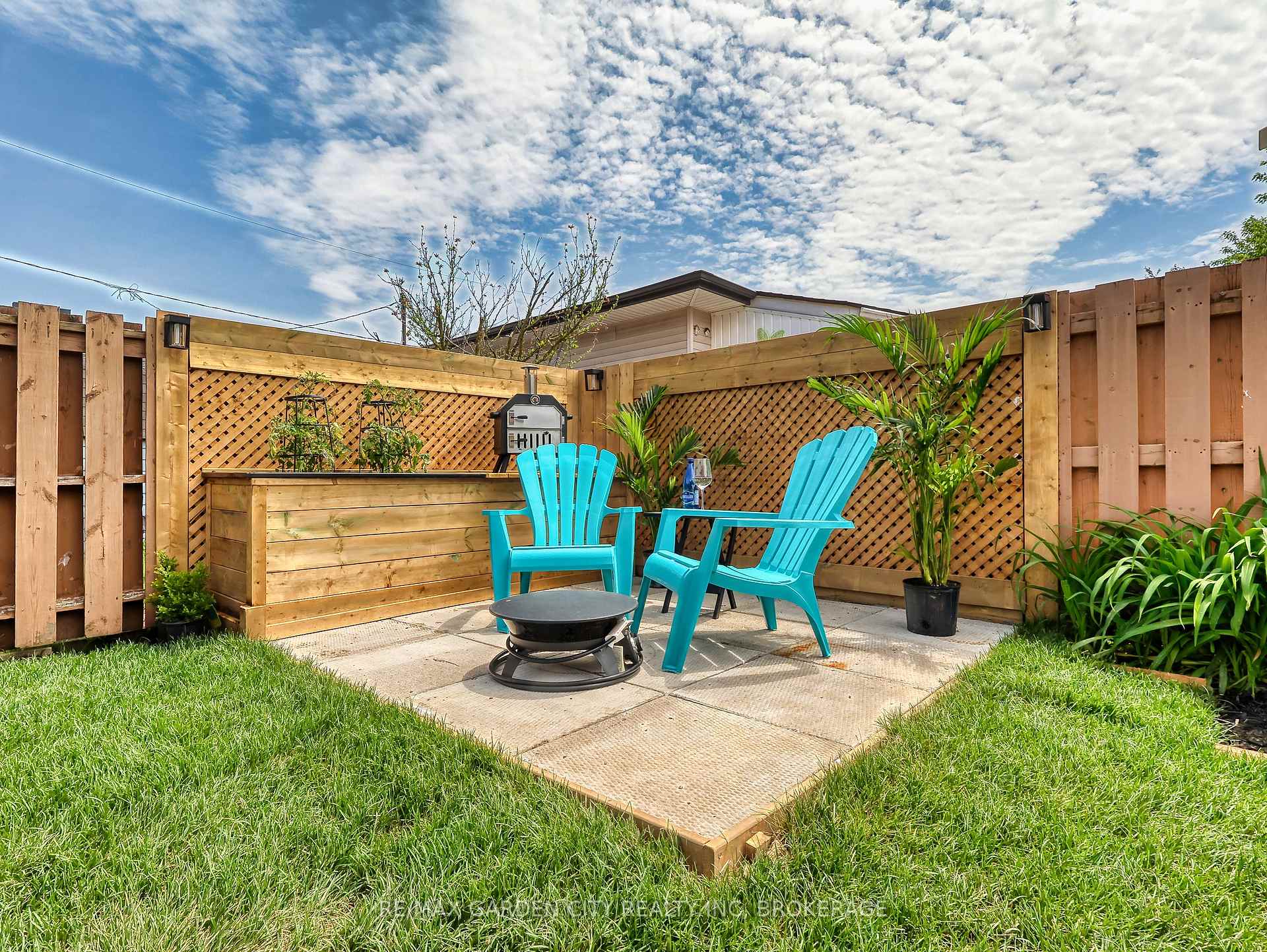 Photo 22 of 84 Lincoln Avenue, St. Catharines, Oakdale — HOMEH