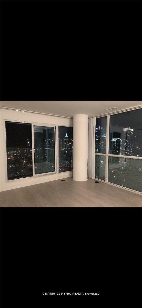 Photo 4 of Unit 5310, 181 Dundas Street E, Toronto, Church-Yonge Corridor — HOMEH