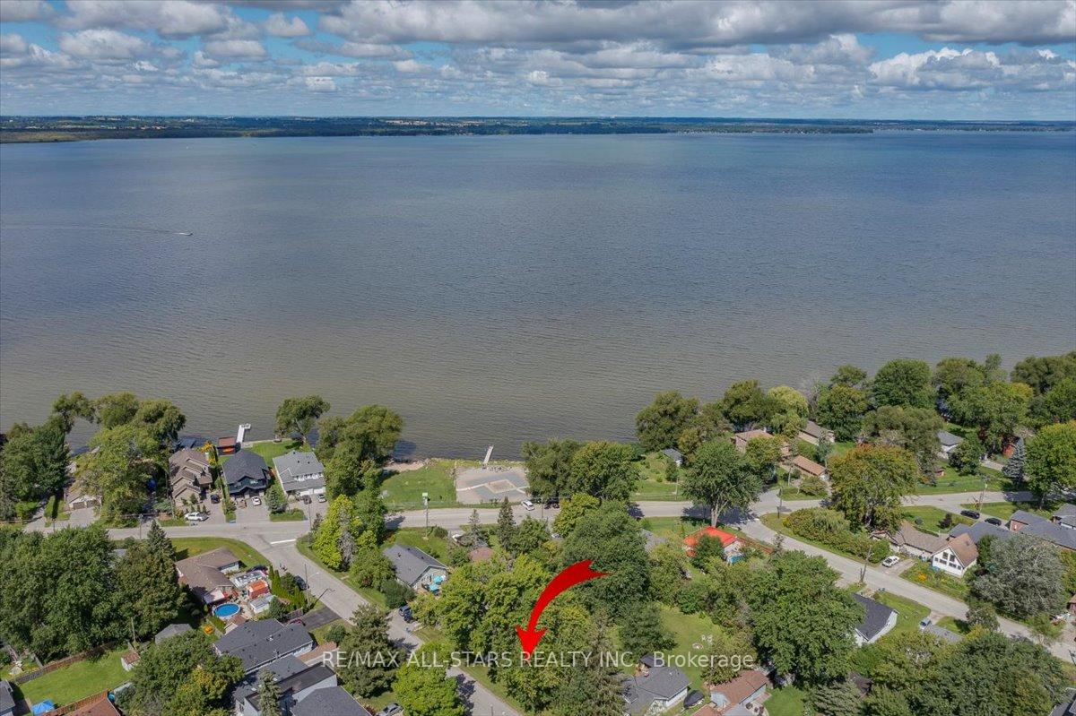 Photo 2 of 288 Woodycrest Avenue, Georgina, Keswick South — HOMEH