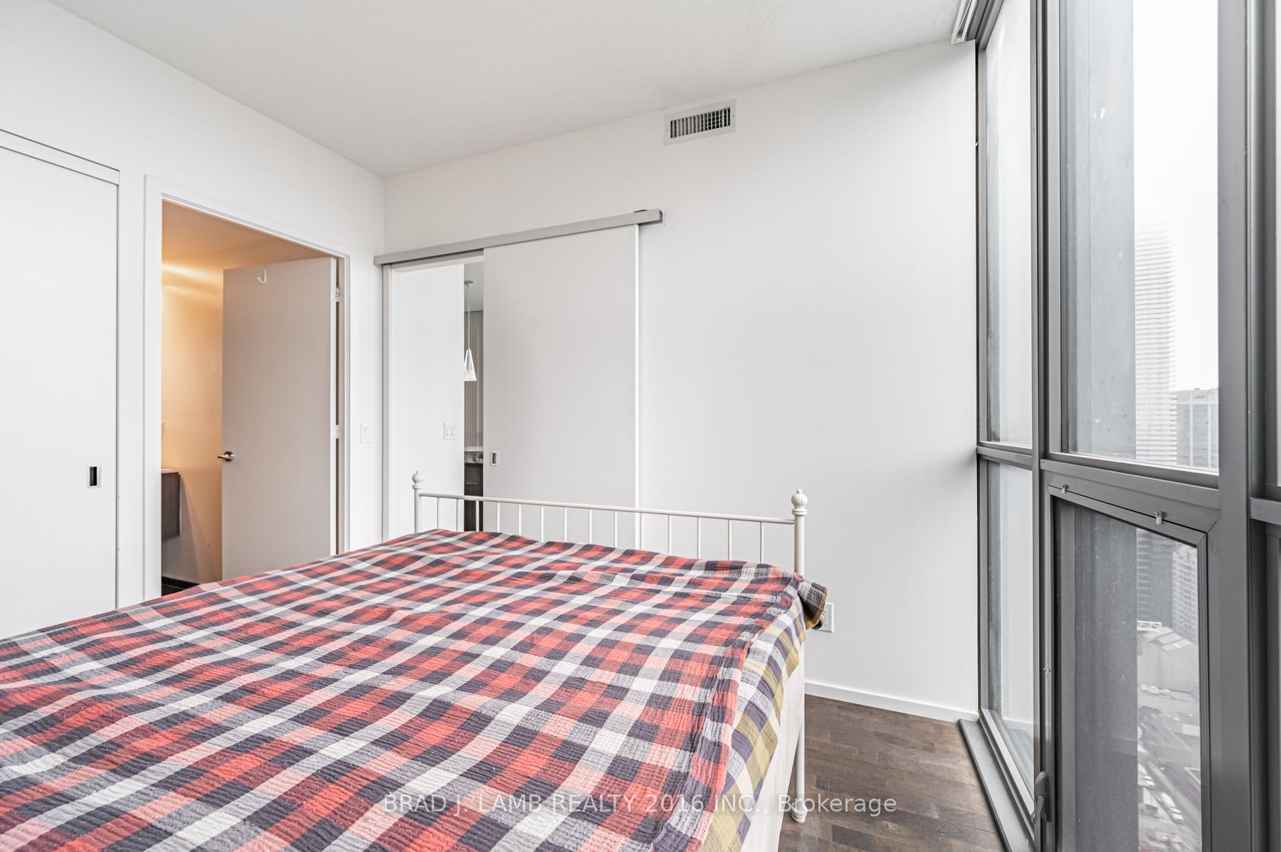 Photo 18 of Unit 4106, 101 Charles Street E, Toronto, Church-Yonge Corridor — HOMEH