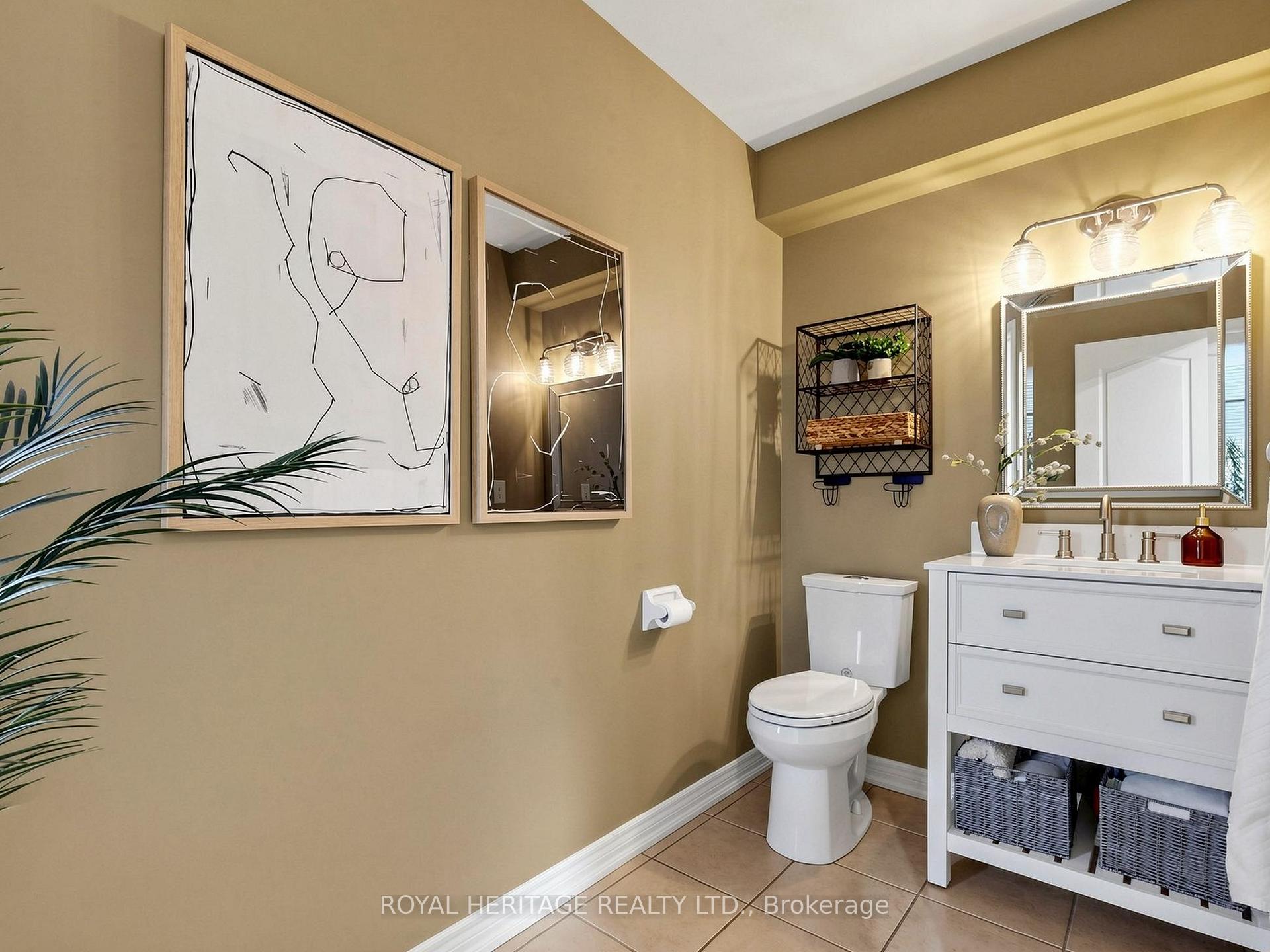 Photo 17 of 1 Wakem Court, Whitby, Williamsburg — HOMEH