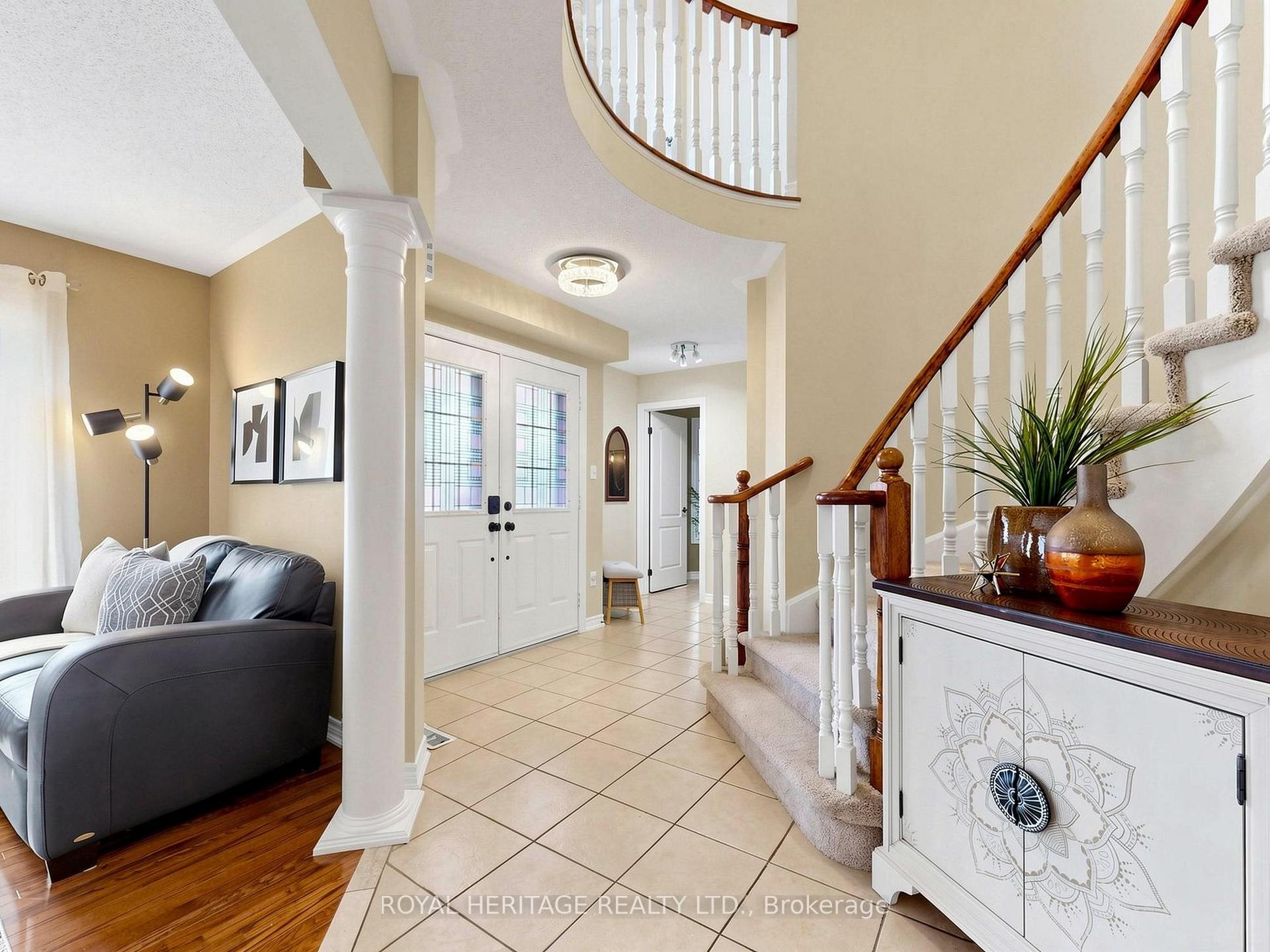Photo 19 of 1 Wakem Court, Whitby, Williamsburg — HOMEH