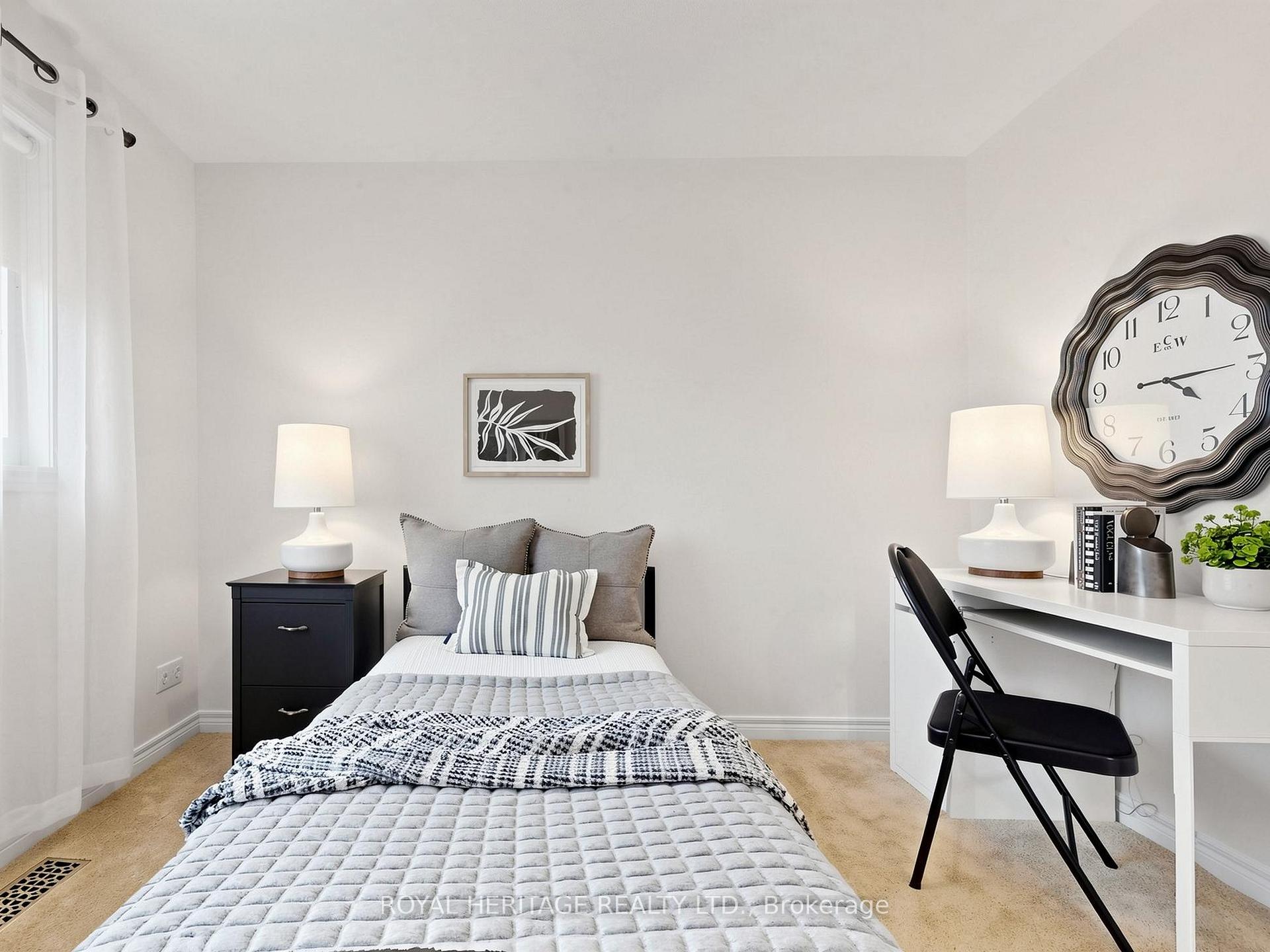Photo 31 of 1 Wakem Court, Whitby, Williamsburg — HOMEH