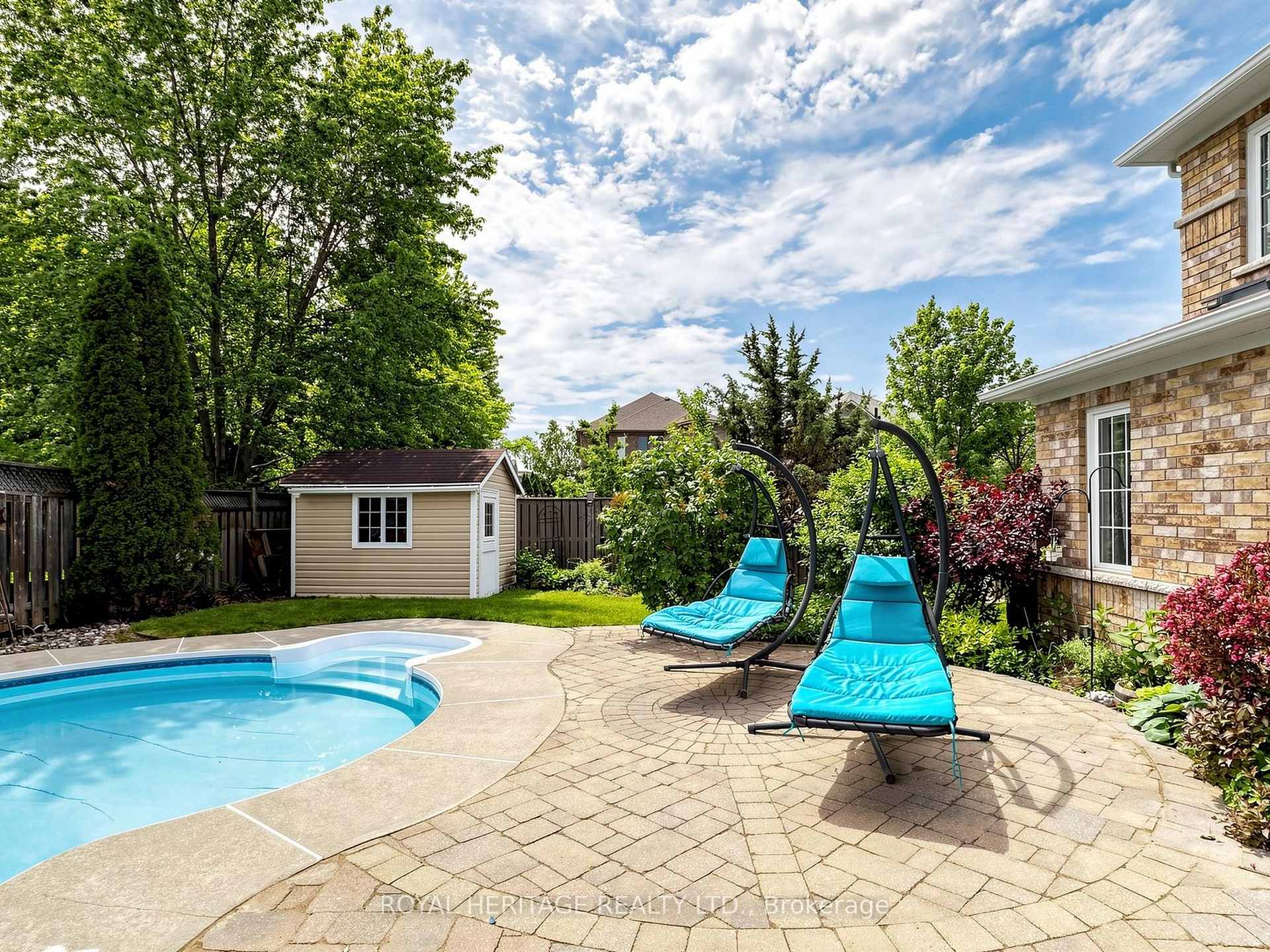 Photo 44 of 1 Wakem Court, Whitby, Williamsburg — HOMEH
