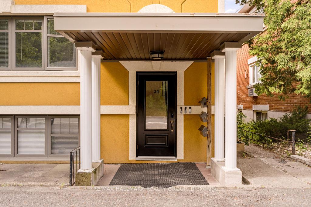 Photo 2 of Unit 3, 34 Lavergne Street, Ottawa, Vanier — HOMEH