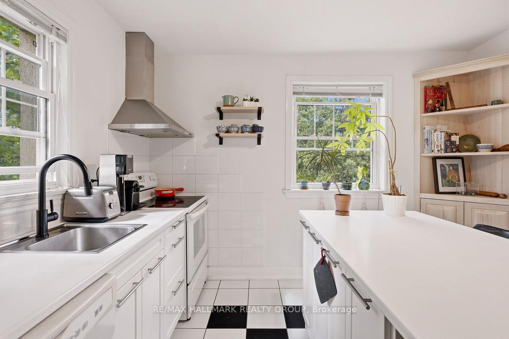 Photo 14 of Unit 3, 34 Lavergne Street, Ottawa, Vanier — HOMEH
