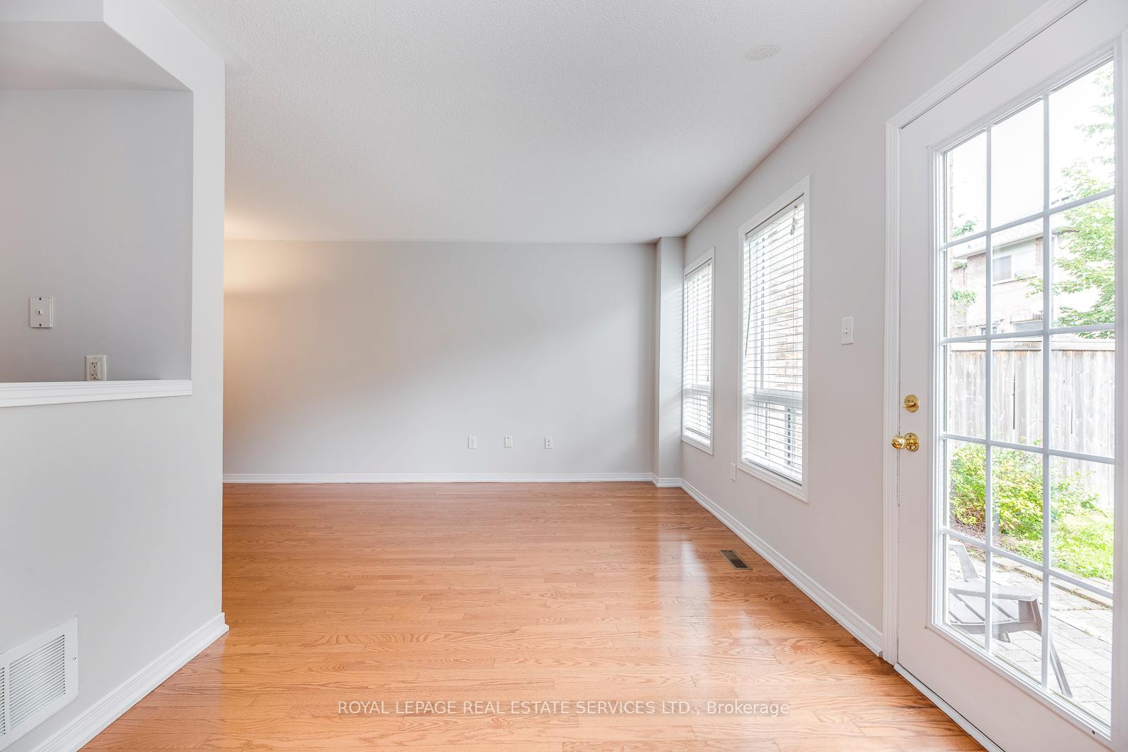 Photo 11 of 1835 Mccoy Avenue, Burlington, Uptown — HOMEH
