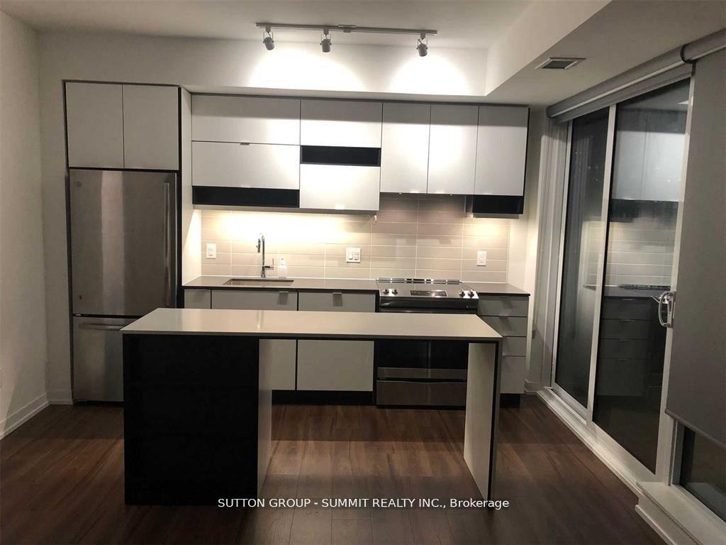 Photo 3 of Unit 910, 4065 Confederation Parkway, Mississauga, City Centre — HOMEH