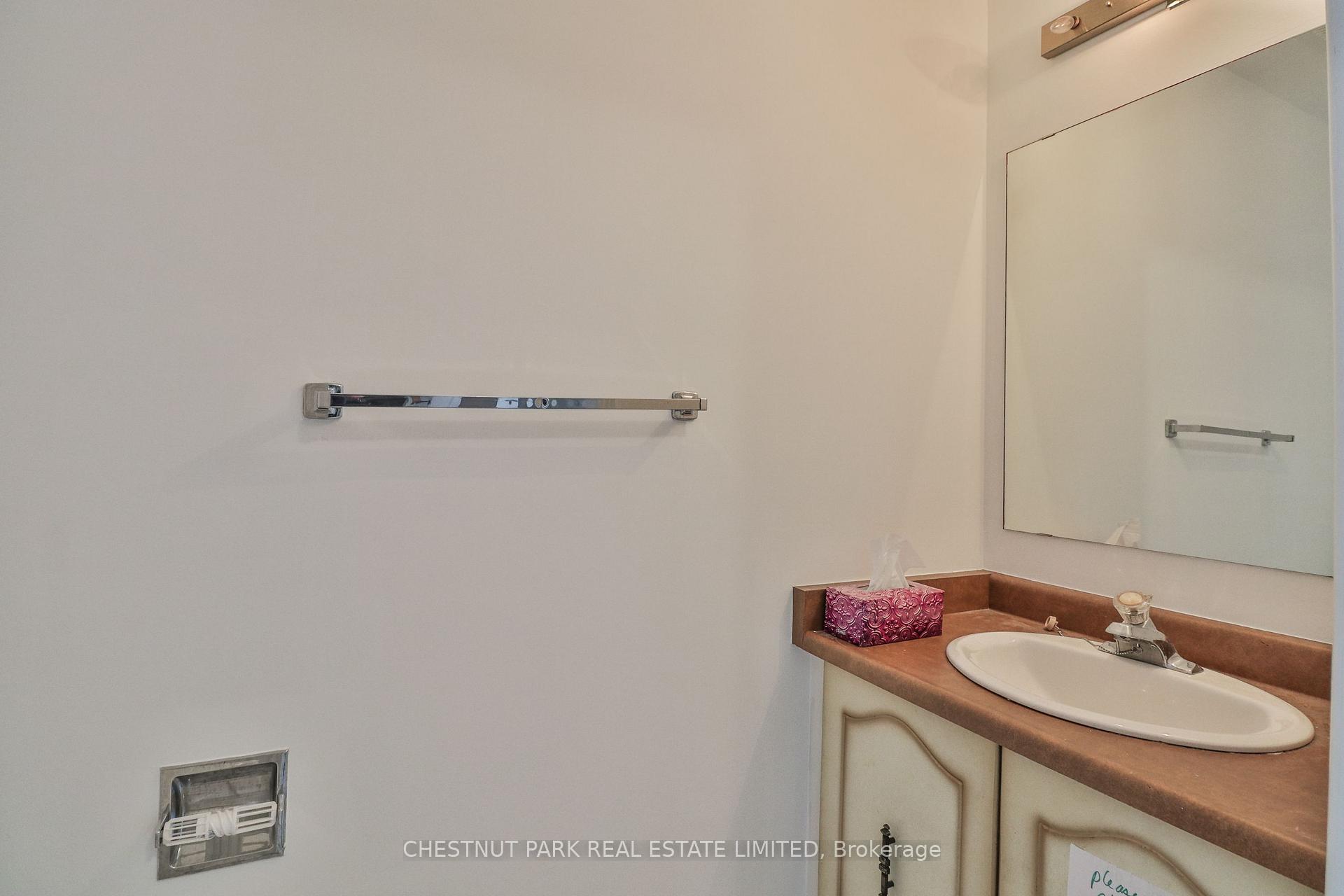 Photo 30 of 18 Dervock Crescent, North York, Bayview Village — HOMEH