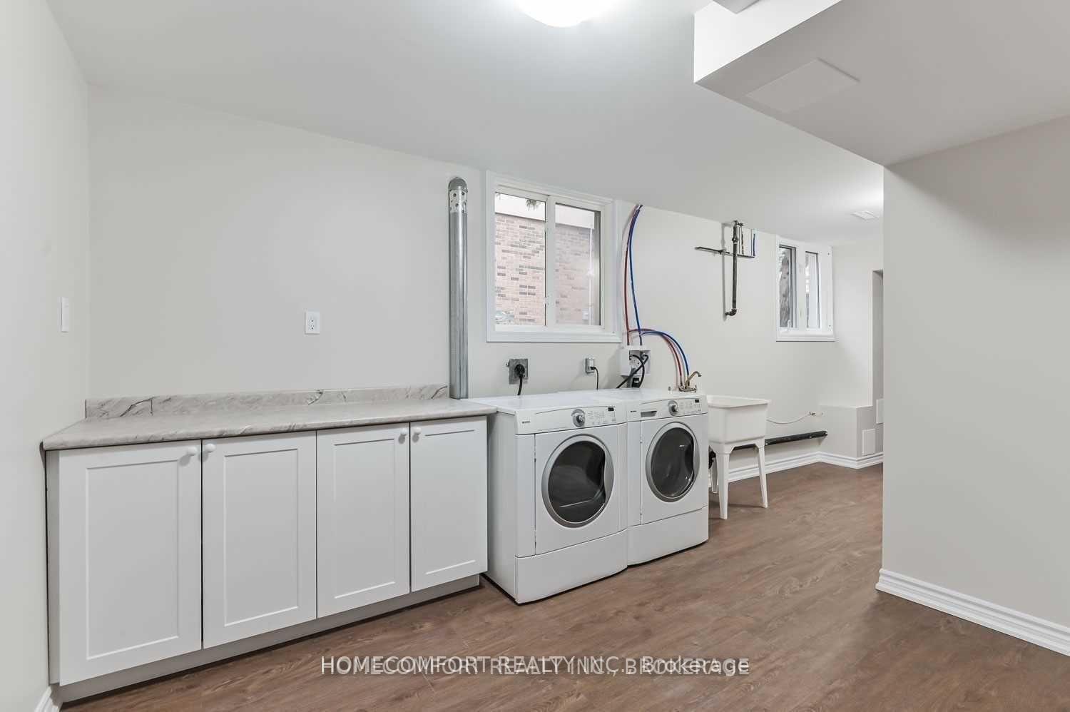 Photo 8 of 19 Pomander Road, Markham, Unionville — HOMEH