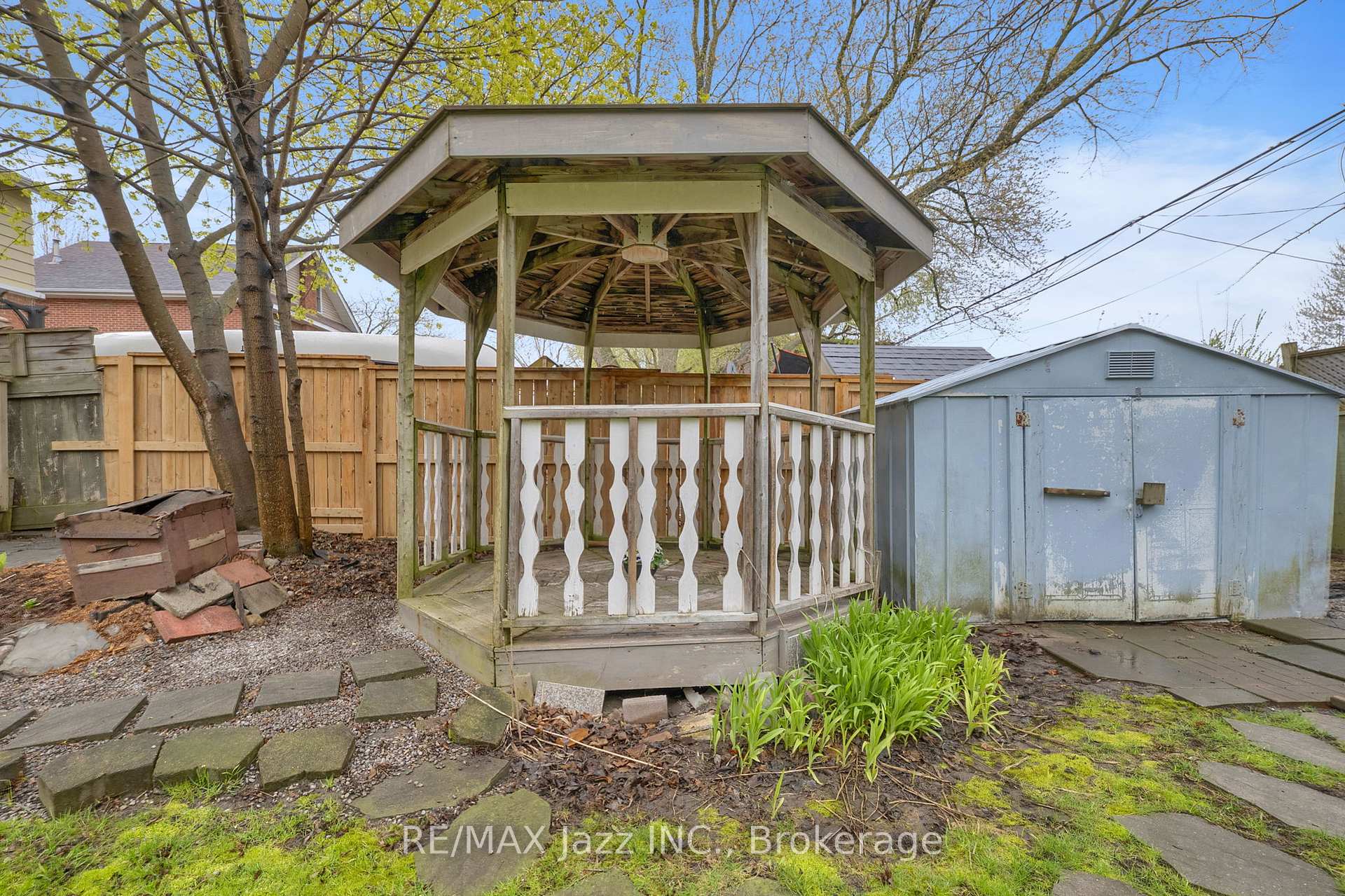 Photo 28 of 636 Carnegie Avenue, Oshawa, O'Neill — HOMEH