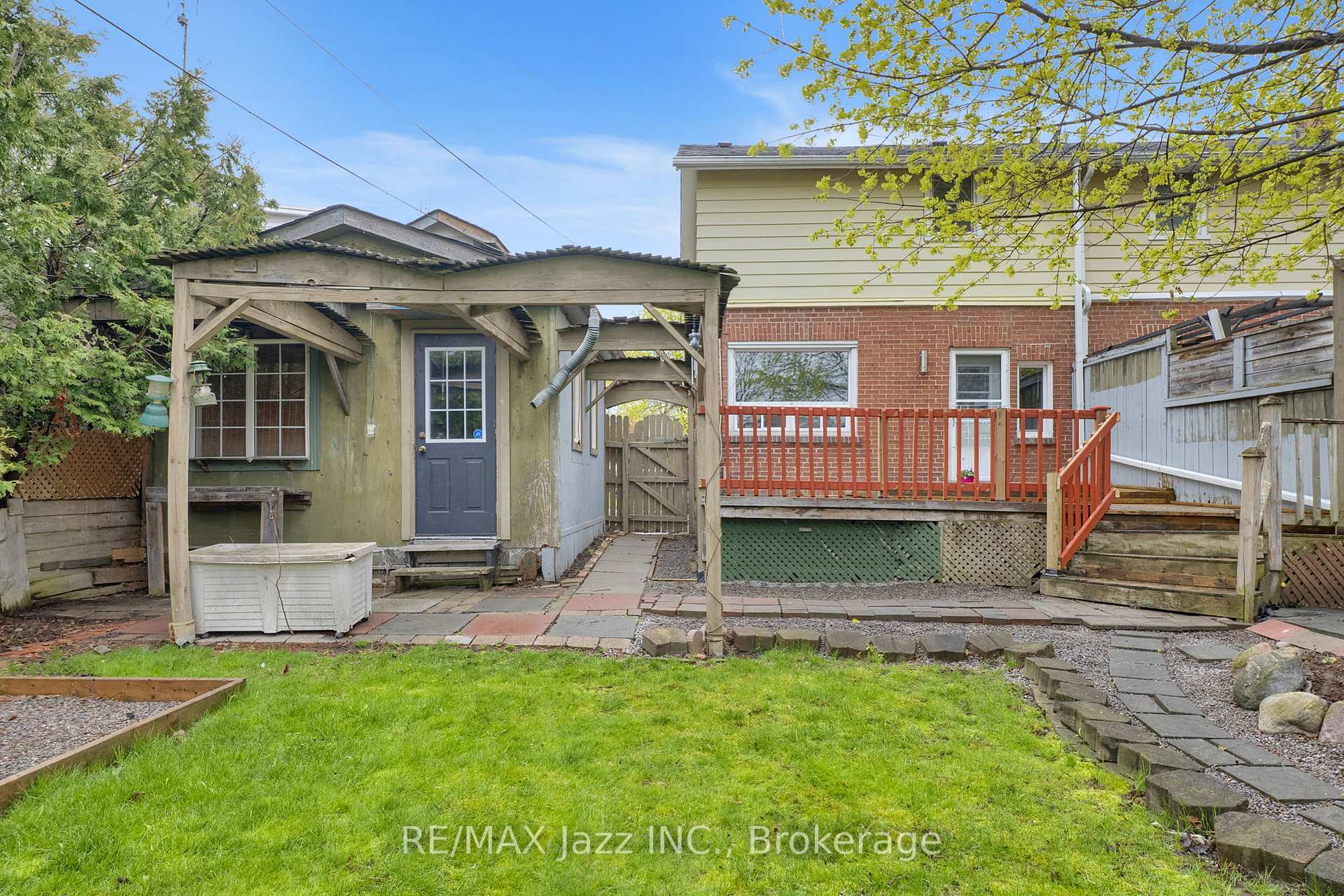 Photo 30 of 636 Carnegie Avenue, Oshawa, O'Neill — HOMEH