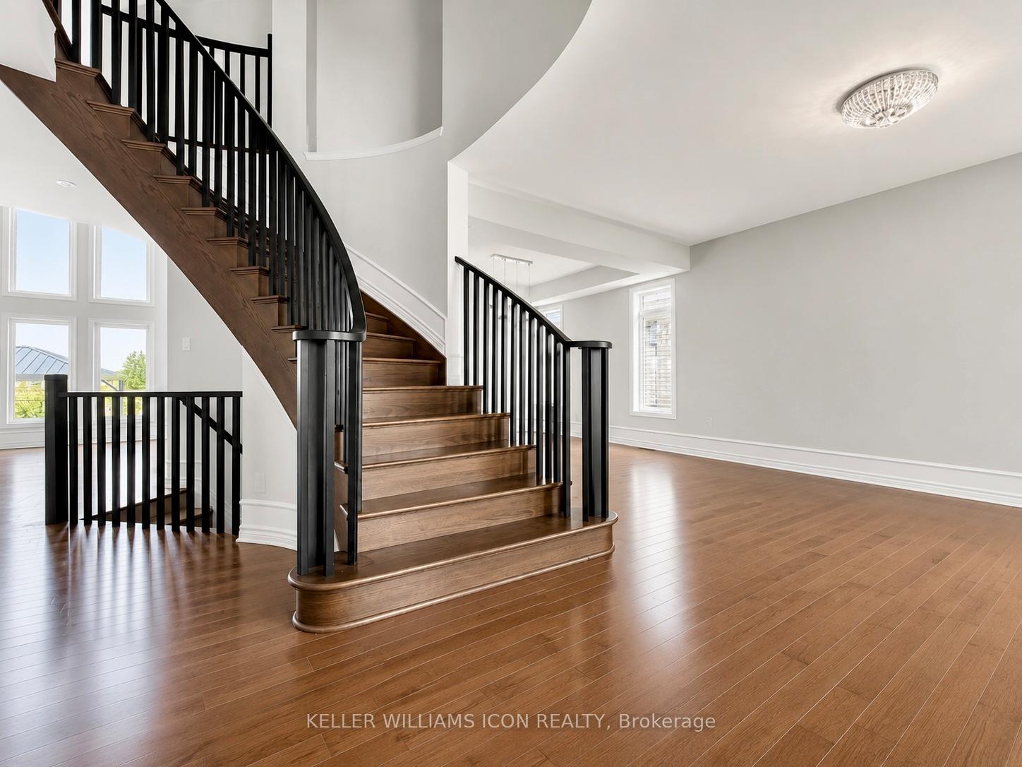Photo 4 of 139 Cambie Road, Ottawa, Riverside South/Gloucester Glen — HOMEH