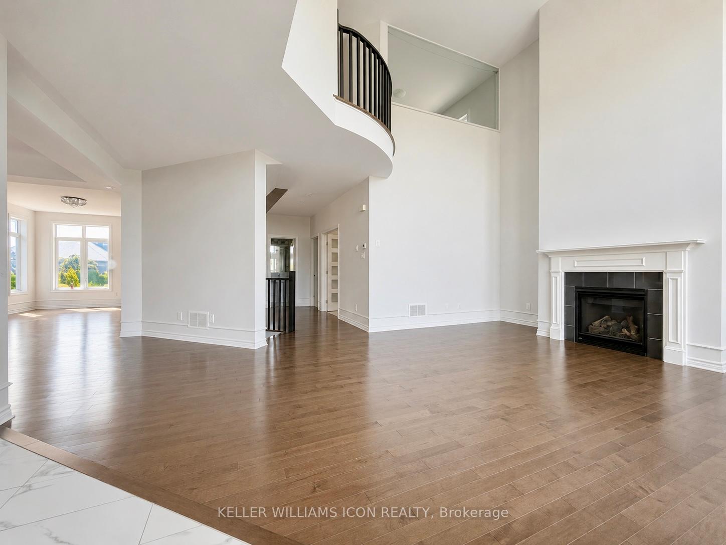 Photo 9 of 139 Cambie Road, Ottawa, Riverside South/Gloucester Glen — HOMEH