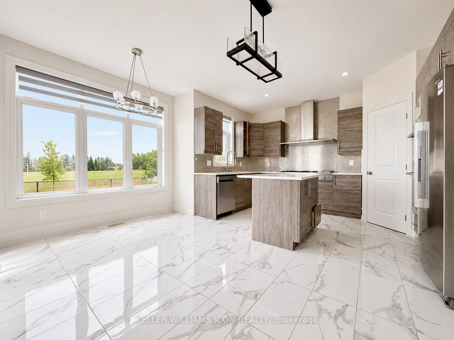 Photo 11 of 139 Cambie Road, Ottawa, Riverside South/Gloucester Glen — HOMEH