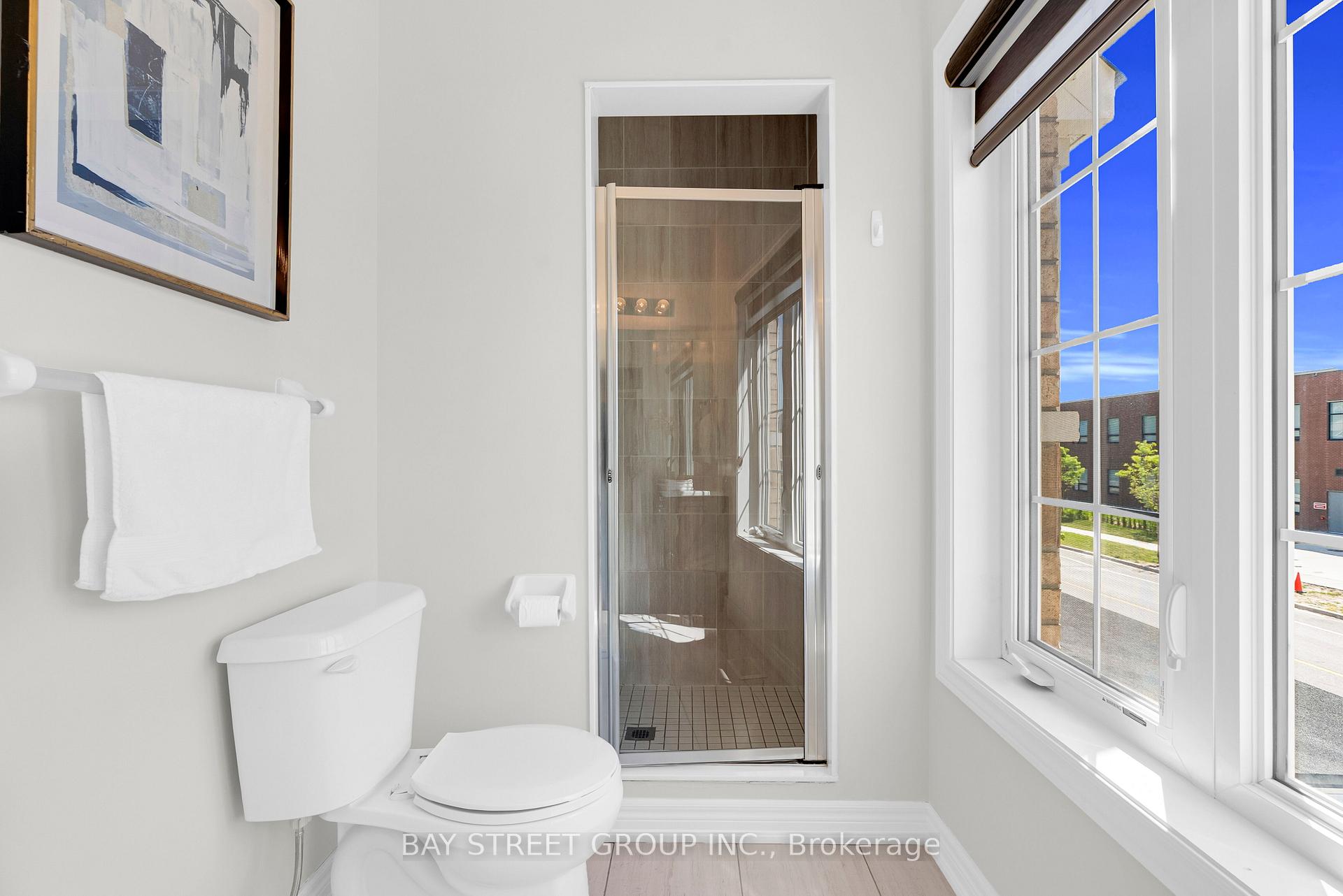 Photo 25 of 221 Clockwork Drive, Brampton, Northwest Brampton — HOMEH