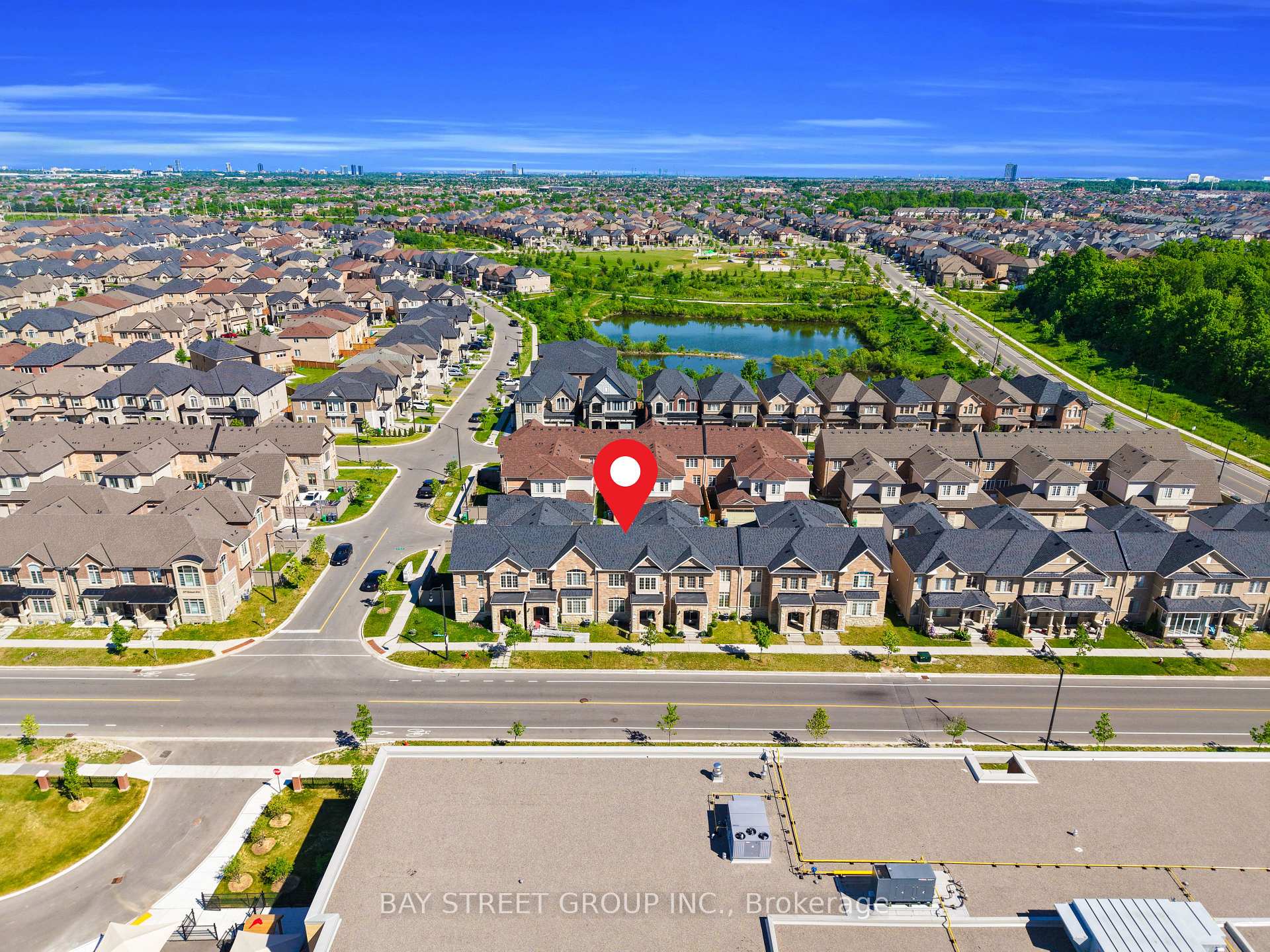 Photo 42 of 221 Clockwork Drive, Brampton, Northwest Brampton — HOMEH
