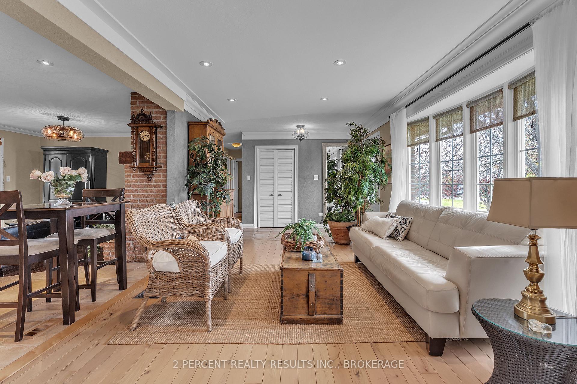 Photo 11 of 1055 Casey Road, Belleville, Thurlow Ward — HOMEH