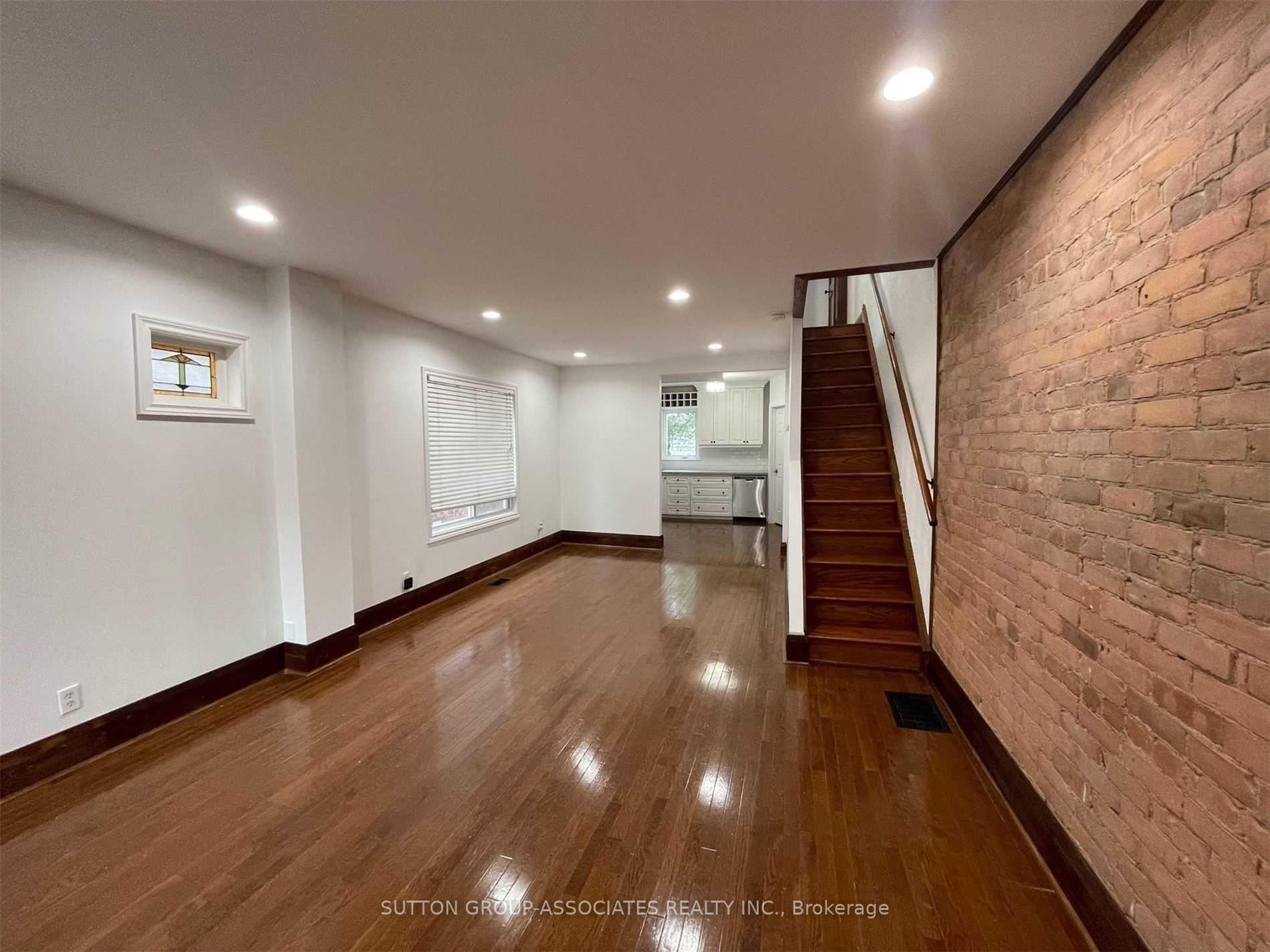 Photo 2 of 88 Kent Road, Toronto, Greenwood-Coxwell — HOMEH