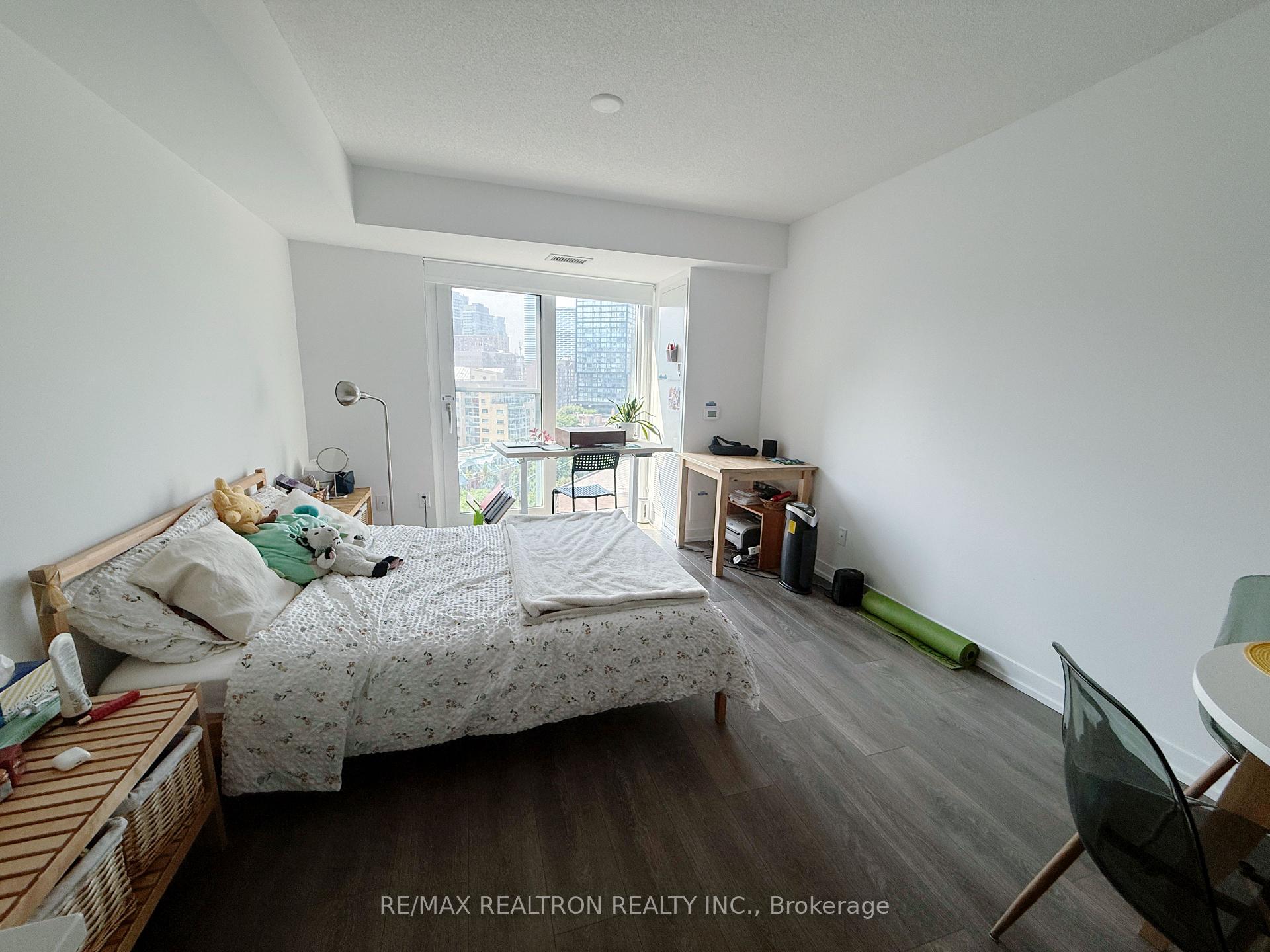Photo 3 of Unit 1510, 219 Dundas Street E, Toronto, Church-Yonge Corridor — HOMEH