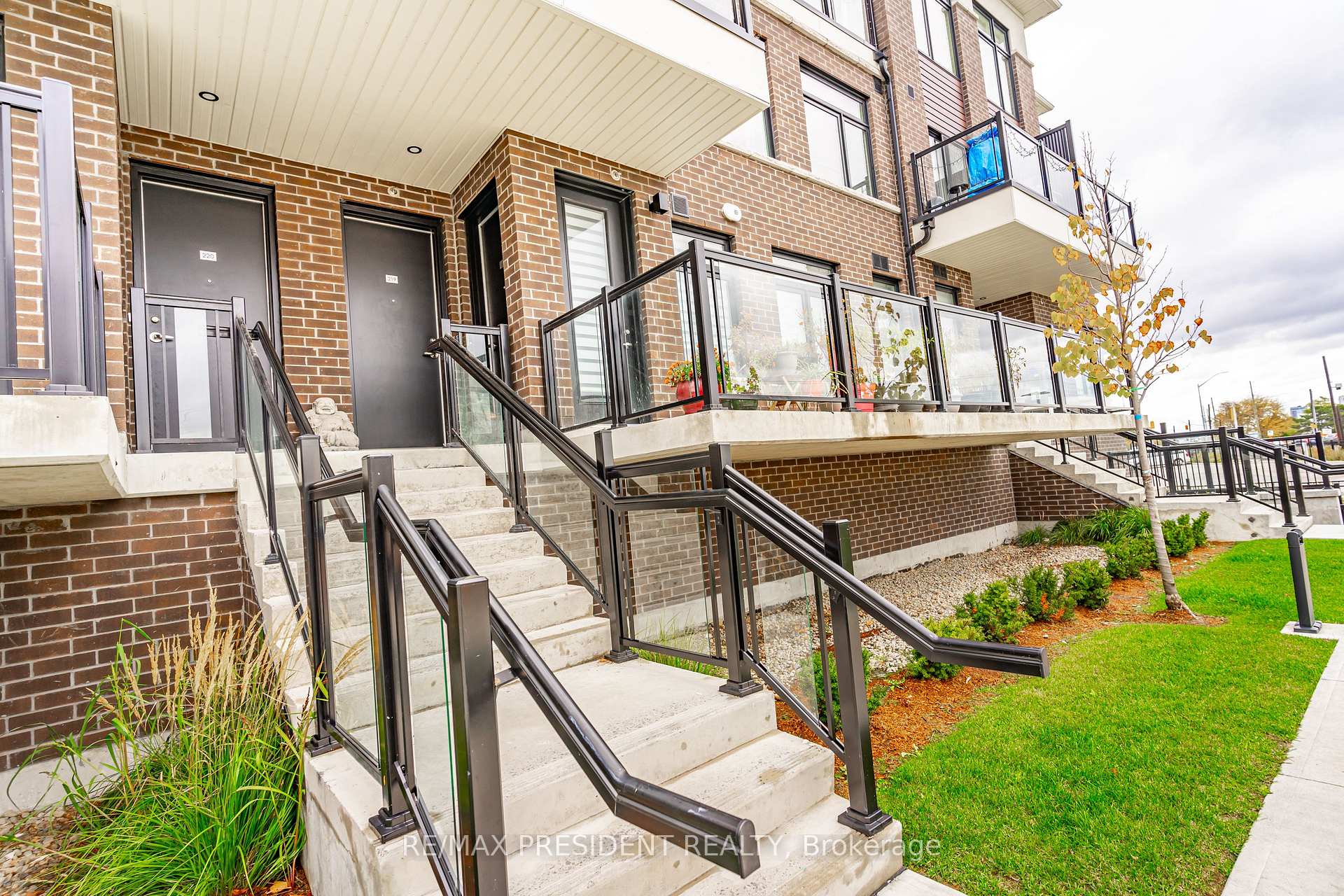 Photo 3 of Unit 218, 755 Omega Drive, Pickering, Woodlands — HOMEH