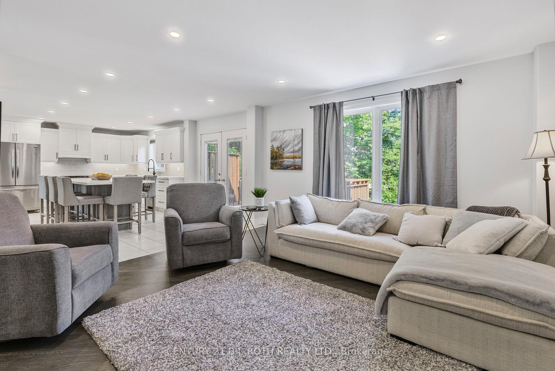 Photo 16 of 48 Crimson Ridge Road, Barrie, Bayshore — HOMEH