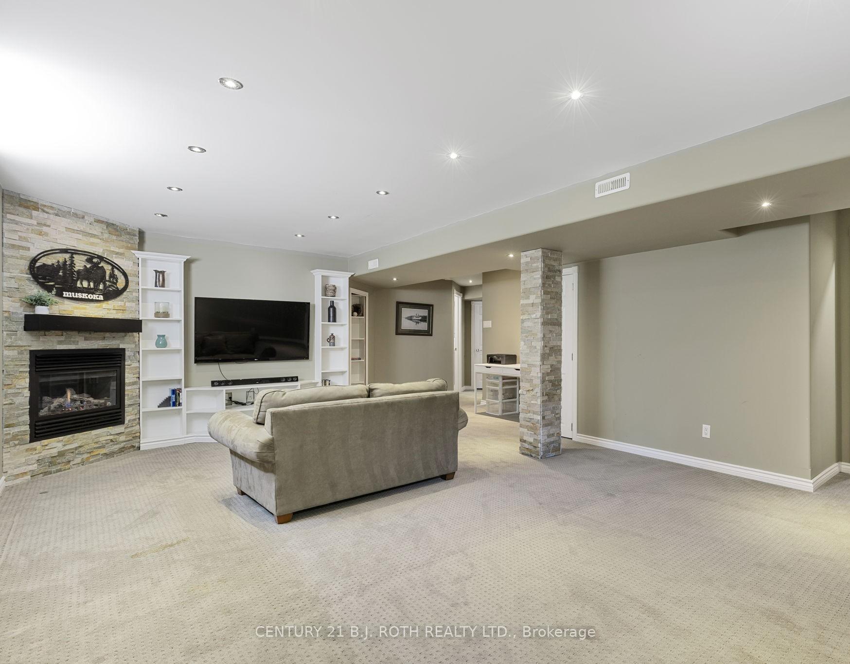 Photo 23 of 48 Crimson Ridge Road, Barrie, Bayshore — HOMEH